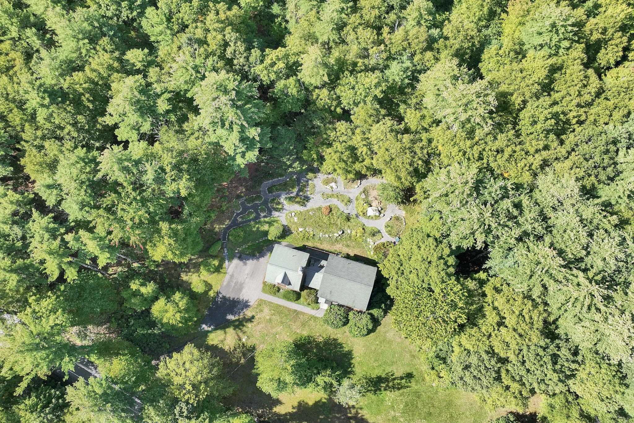 225 Hayden Street, Hollis, NH photo 2