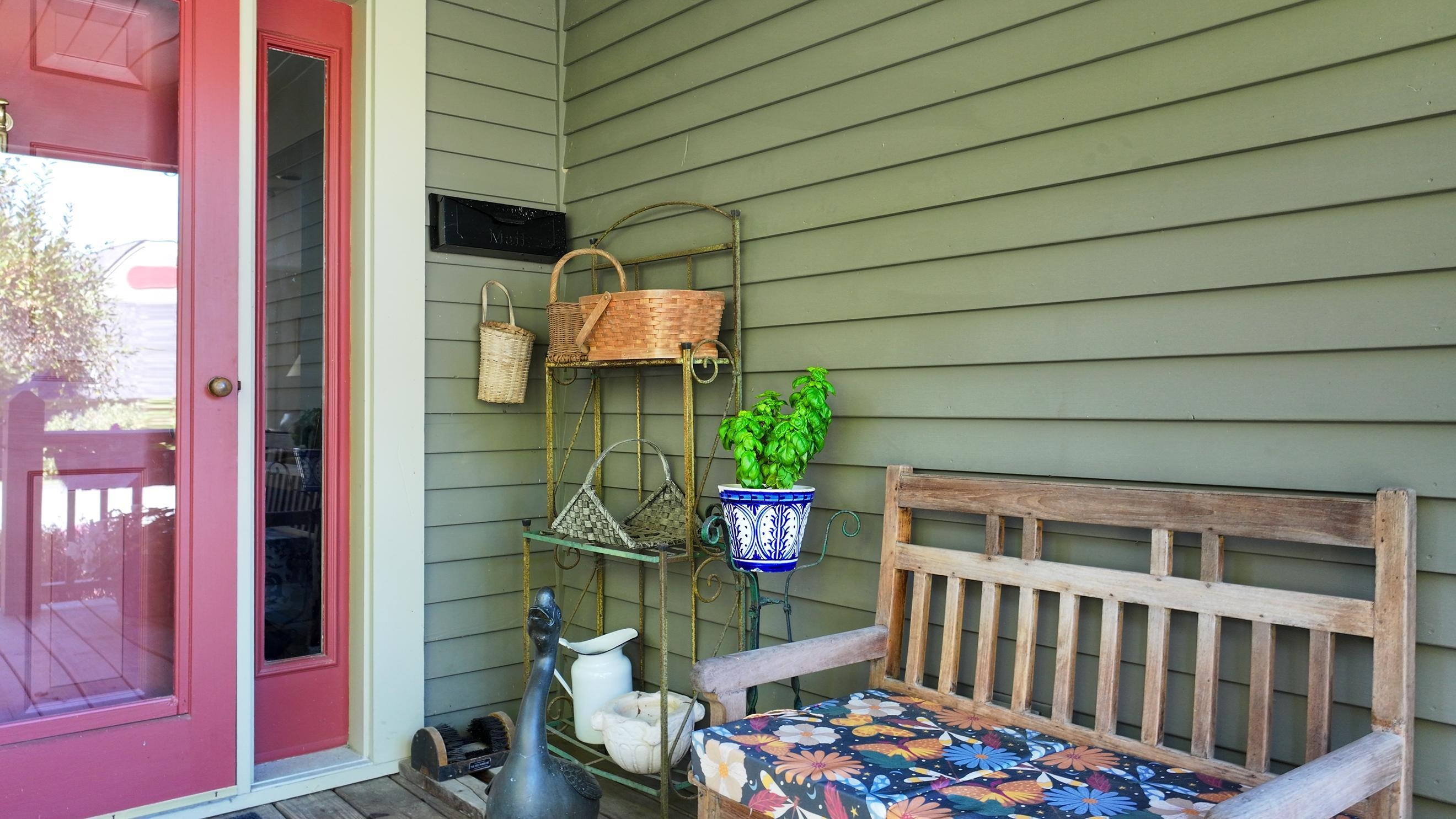 Photo 4 of Sale Pending at 16 Nedde Ln, Middlebury, VT 05753 | MLS# 5111385 | Listing updated on 2026-09-28