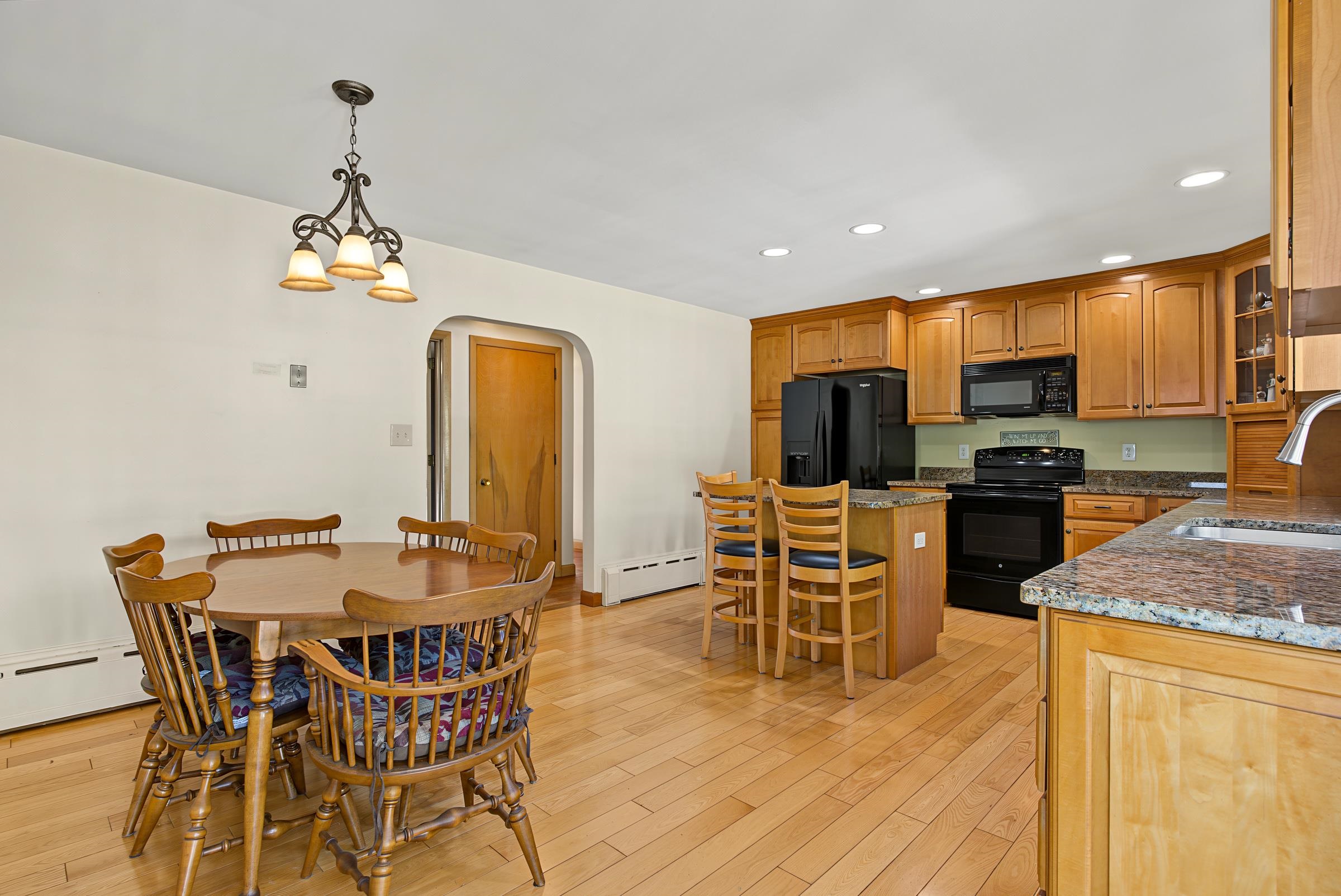 131 Maple Street, Somersworth, NH photo 5