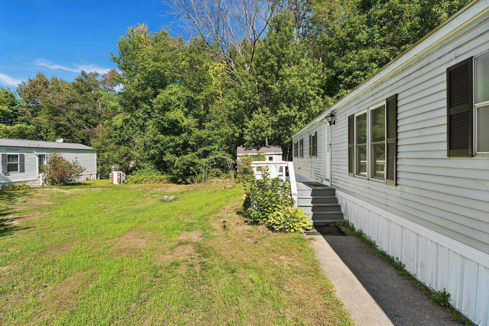 134 Estate Drive, Barrington, NH photo 2