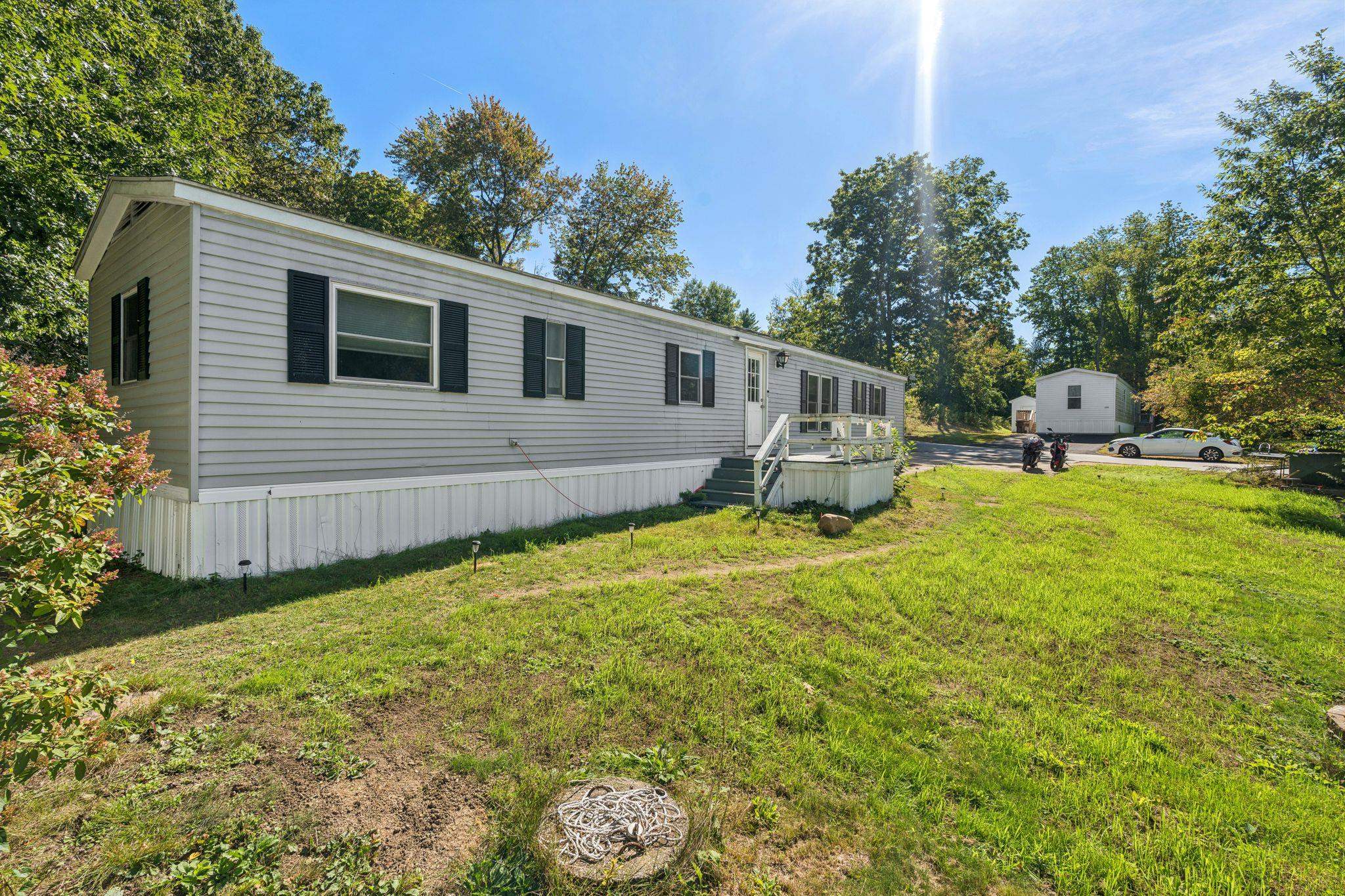 134 Estate Drive, Barrington, NH photo 3
