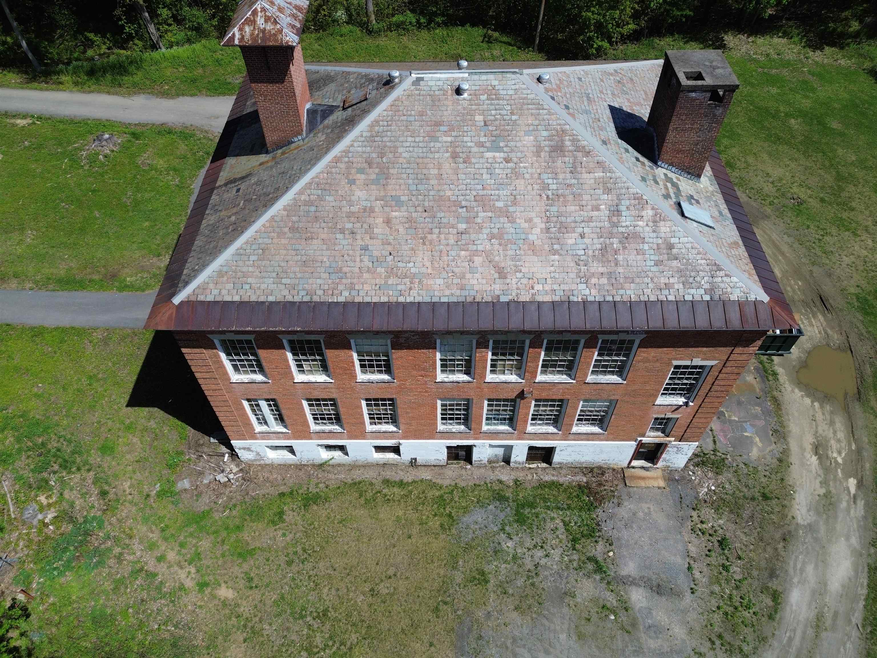 Photo 2 of Condo for sale at 199 Summer St, Springfield, VT 05156 | MLS# 5111439 | Listing updated on 2026-09-28