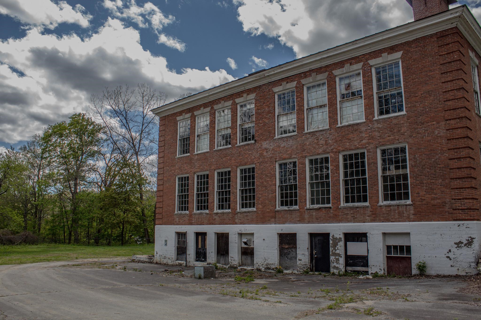 Photo 3 of Condo for sale at 199 Summer St, Springfield, VT 05156 | MLS# 5111439 | Listing updated on 2026-09-28