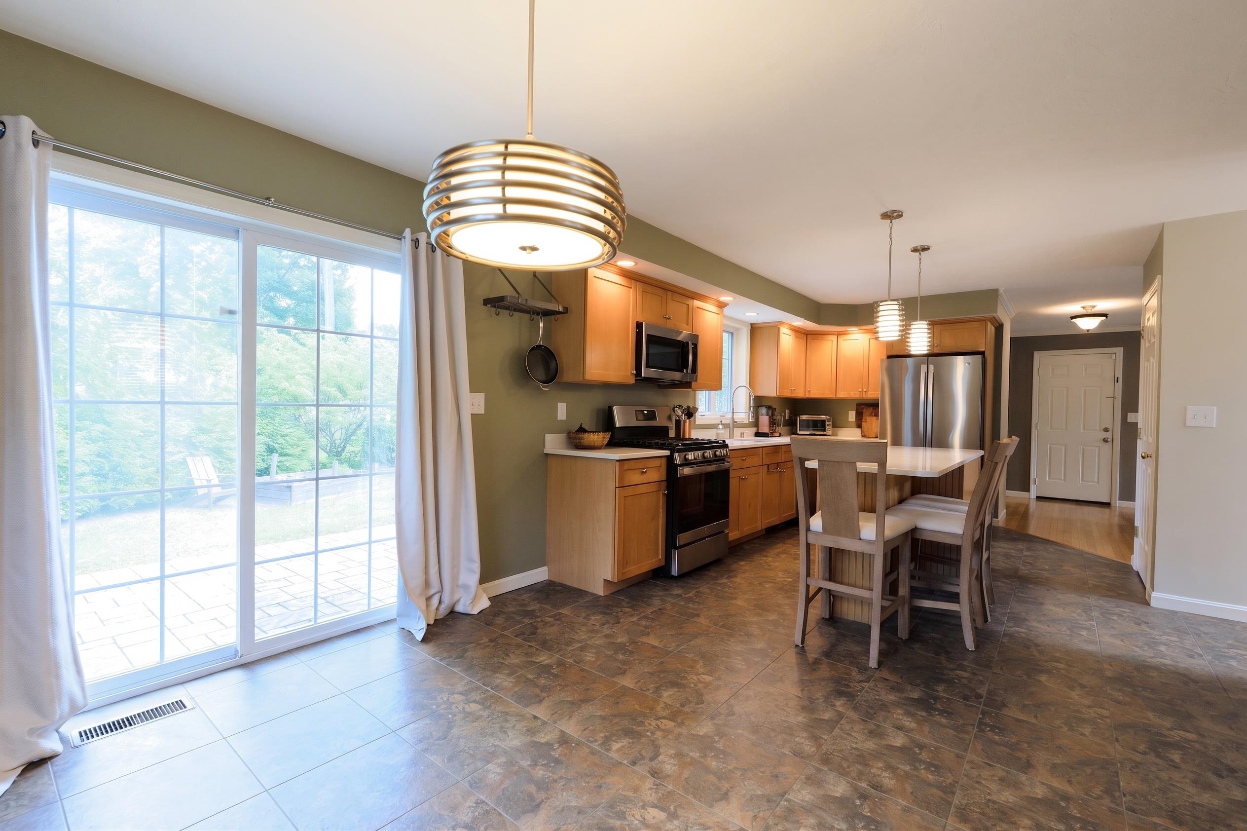 4 Aspen Drive, Somersworth, NH photo 4