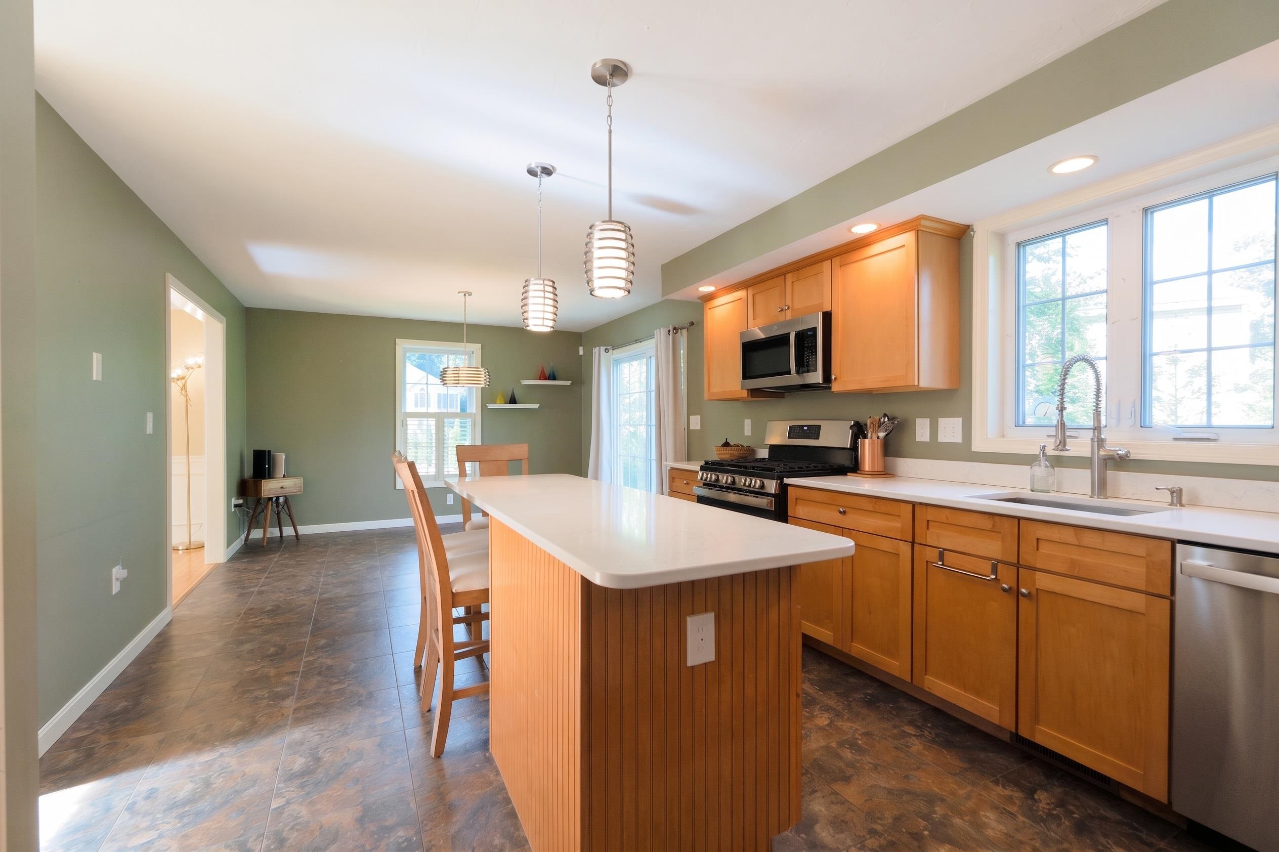 4 Aspen Drive, Somersworth, NH photo 5