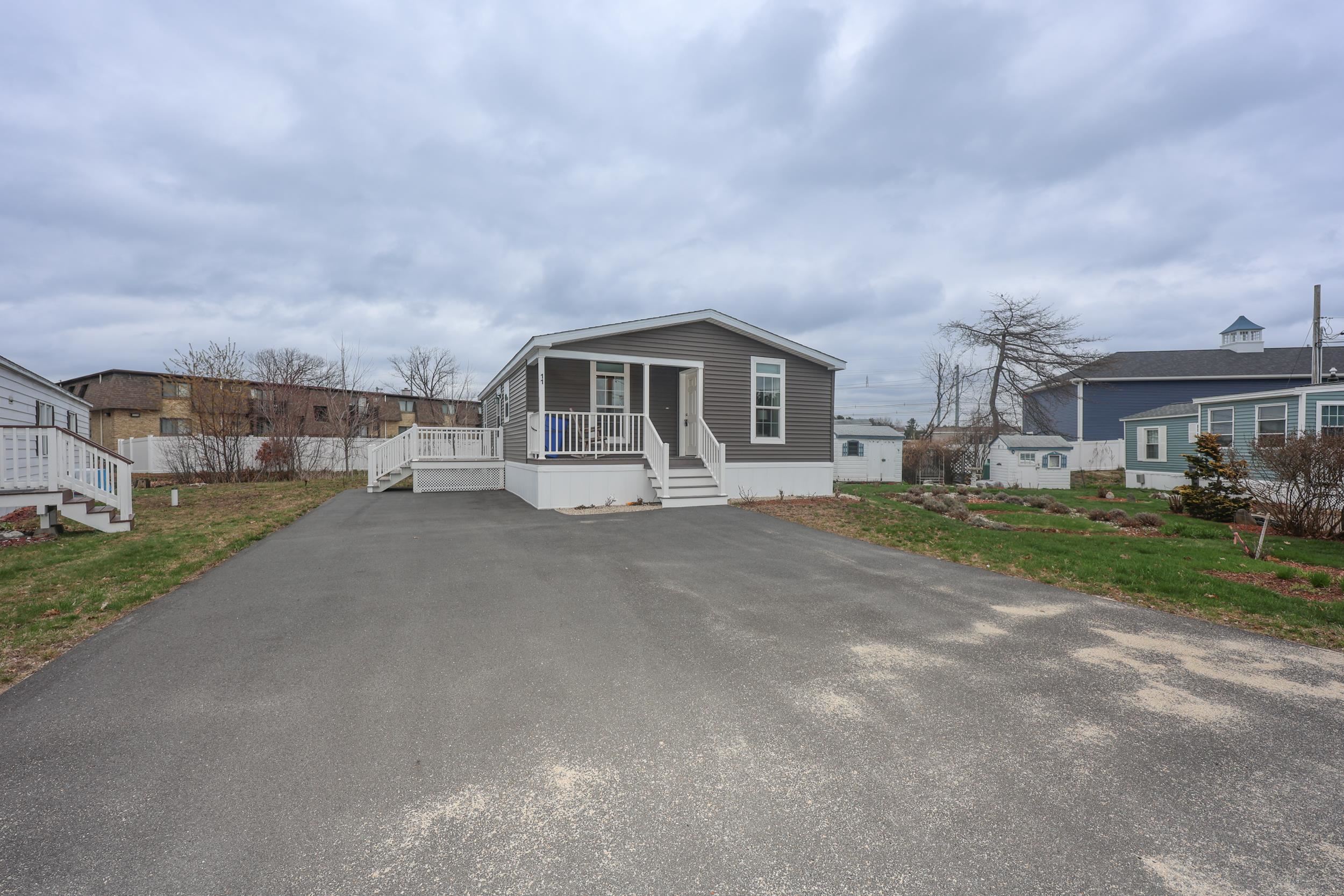 11 Hagop Road, Salem, NH photo 2