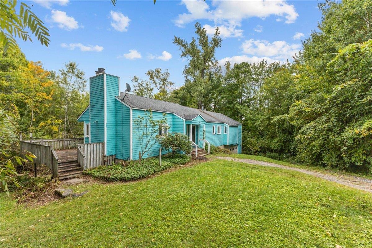 Photo 2 of Single family home for sale at 10 Ridge Rd, Jericho, VT 05465 | MLS# 5111558 | Listing updated on 2026-10-07