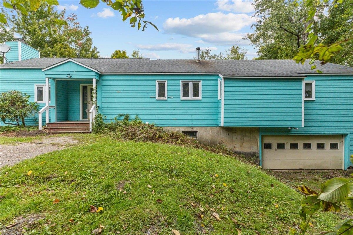 Photo 3 of Single family home for sale at 10 Ridge Rd, Jericho, VT 05465 | MLS# 5111558 | Listing updated on 2026-10-07