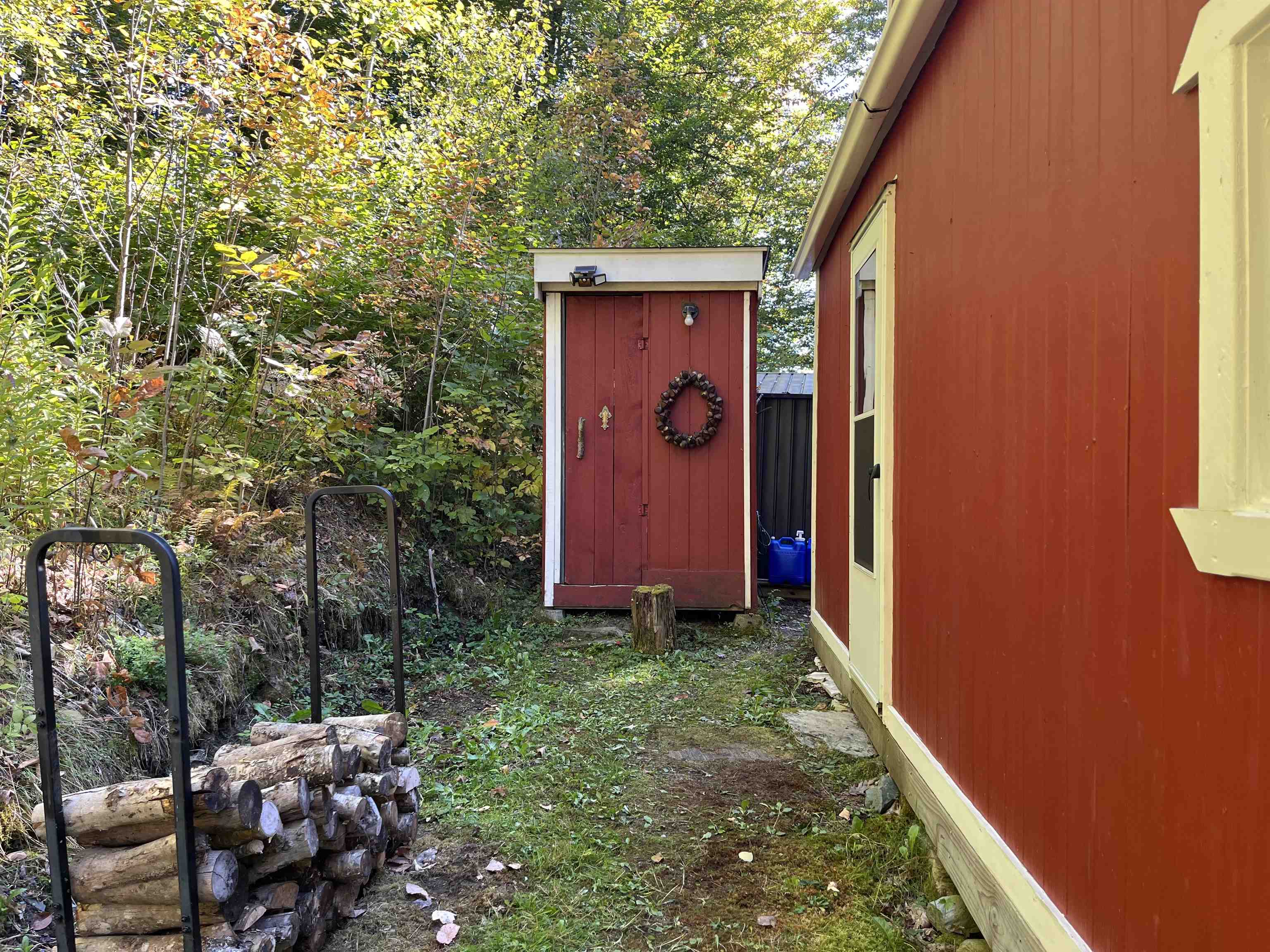 Photo 2 of Single family home for sale at 5157 Vt Route 18, Saint Johnsbury, VT 05819 | MLS# 5111580 | Listing updated on 2026-09-25