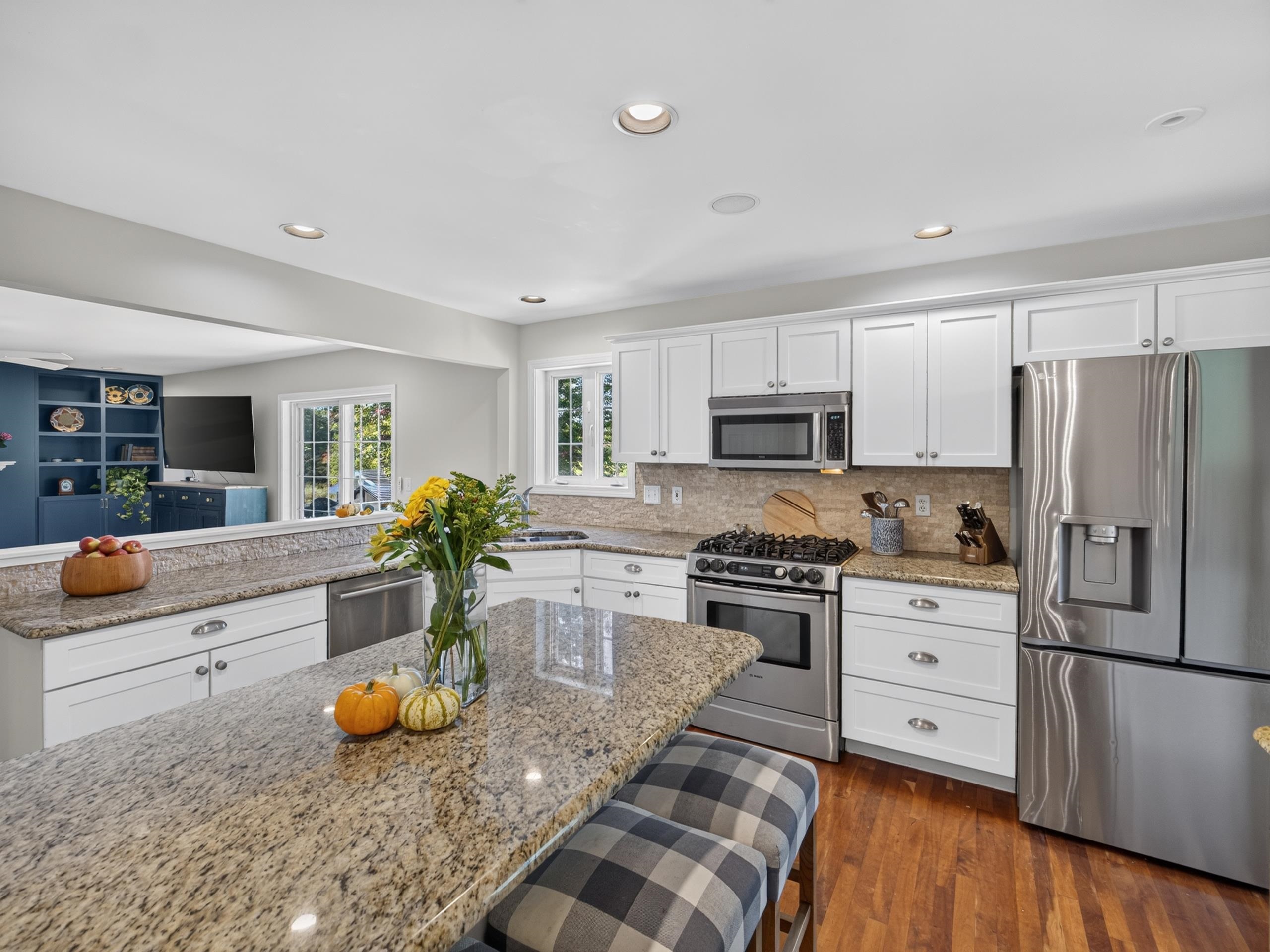 Photo 3 of Sale Pending at 73 Bower St, South Burlington, VT 05403 | MLS# 5111635 | Listing updated on 2026-09-29
