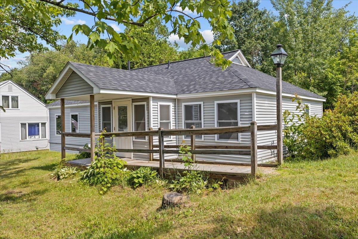 Photo 2 of Single family home for sale at 32 Goodell Ave, Morrisville, VT 05661 | MLS# 5111638 | Listing updated on 2026-09-26