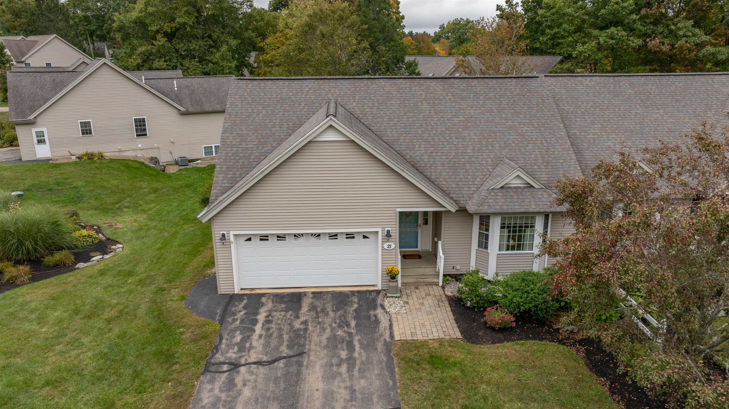 Photo 3 of Condo for sale at 21 Cricket Hl Rd #21, East Kingston, NH 03827 | MLS# 5111741 | Listing updated on 2026-10-03