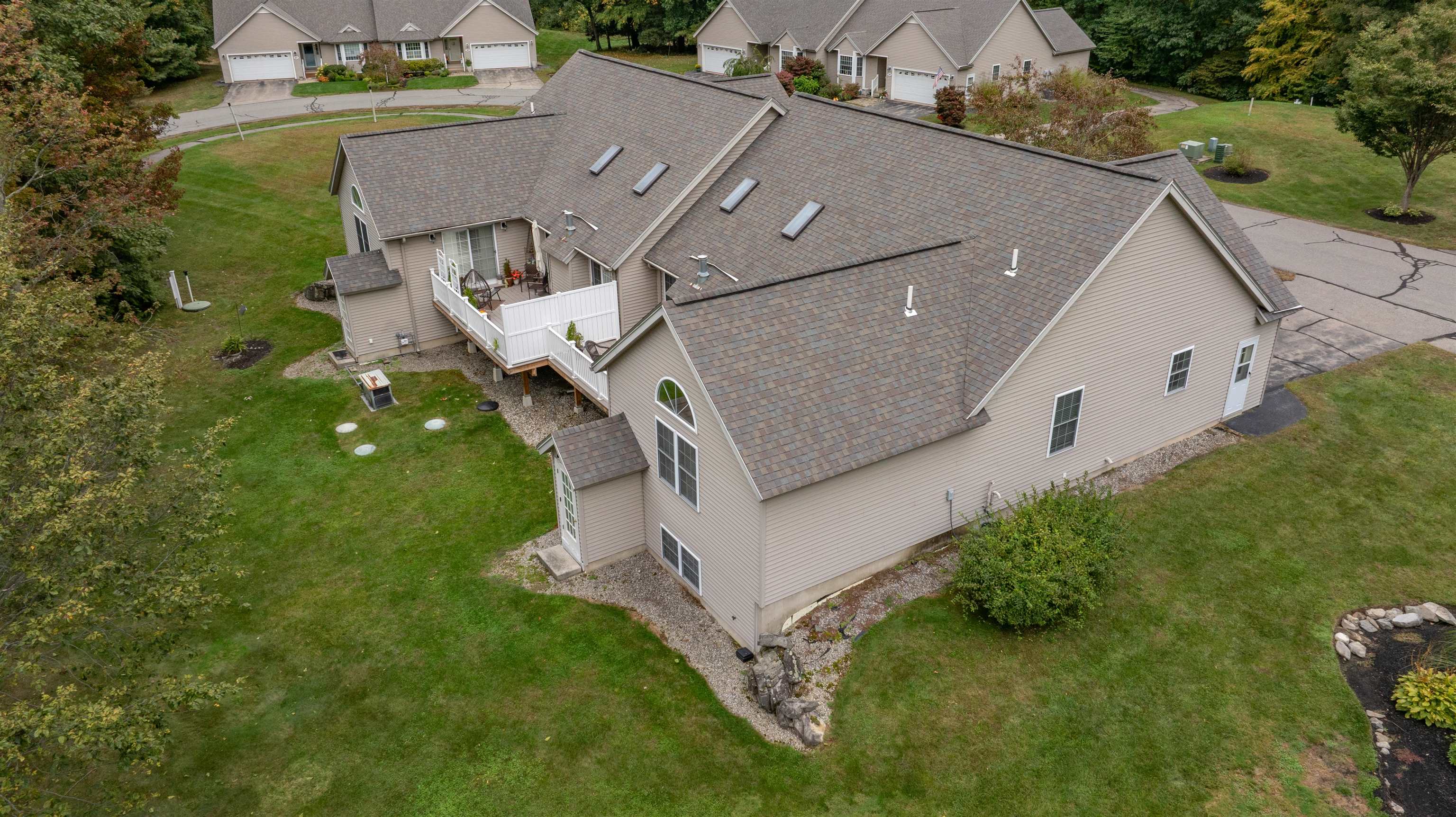 Photo 4 of Condo for sale at 21 Cricket Hl Rd #21, East Kingston, NH 03827 | MLS# 5111741 | Listing updated on 2026-10-03