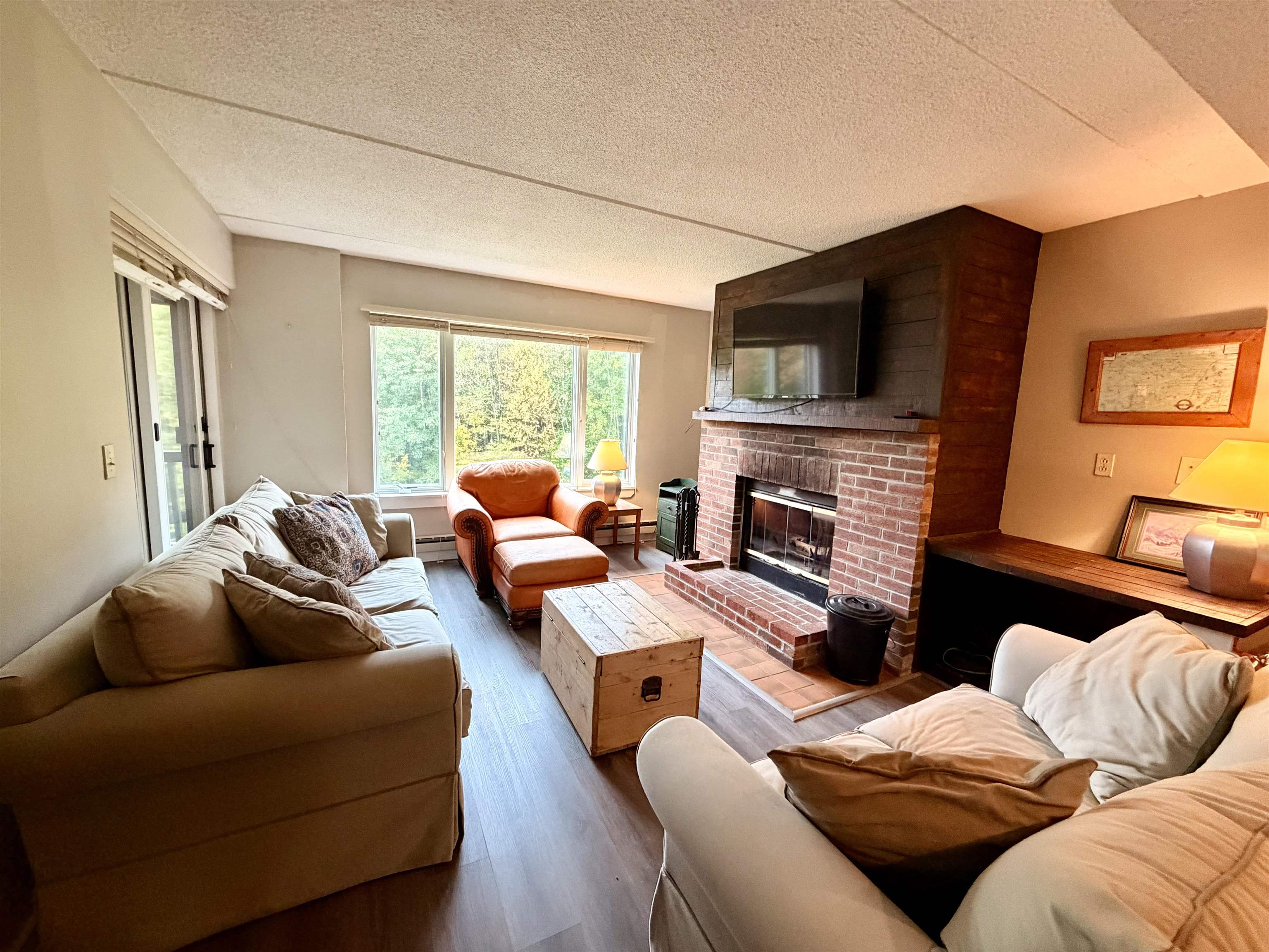Photo 3 of Condo for sale at 34 Snow Tree Ln #Meadows B, West Dover, VT 05356 | MLS# 5111748 | Listing updated on 2026-09-29
