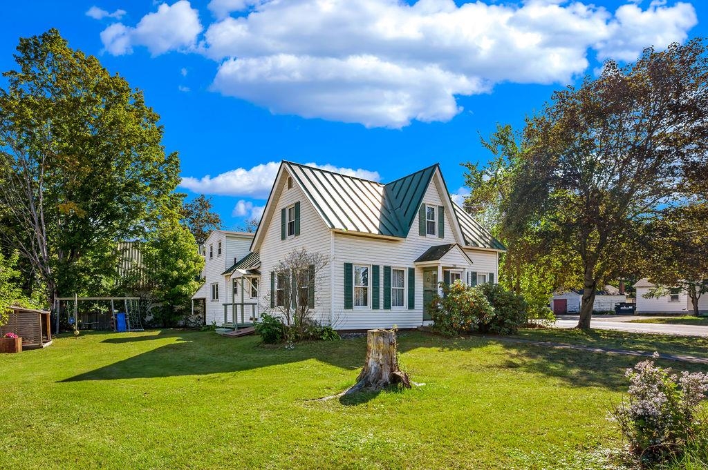 230 Broad Street, Claremont, NH photo 3