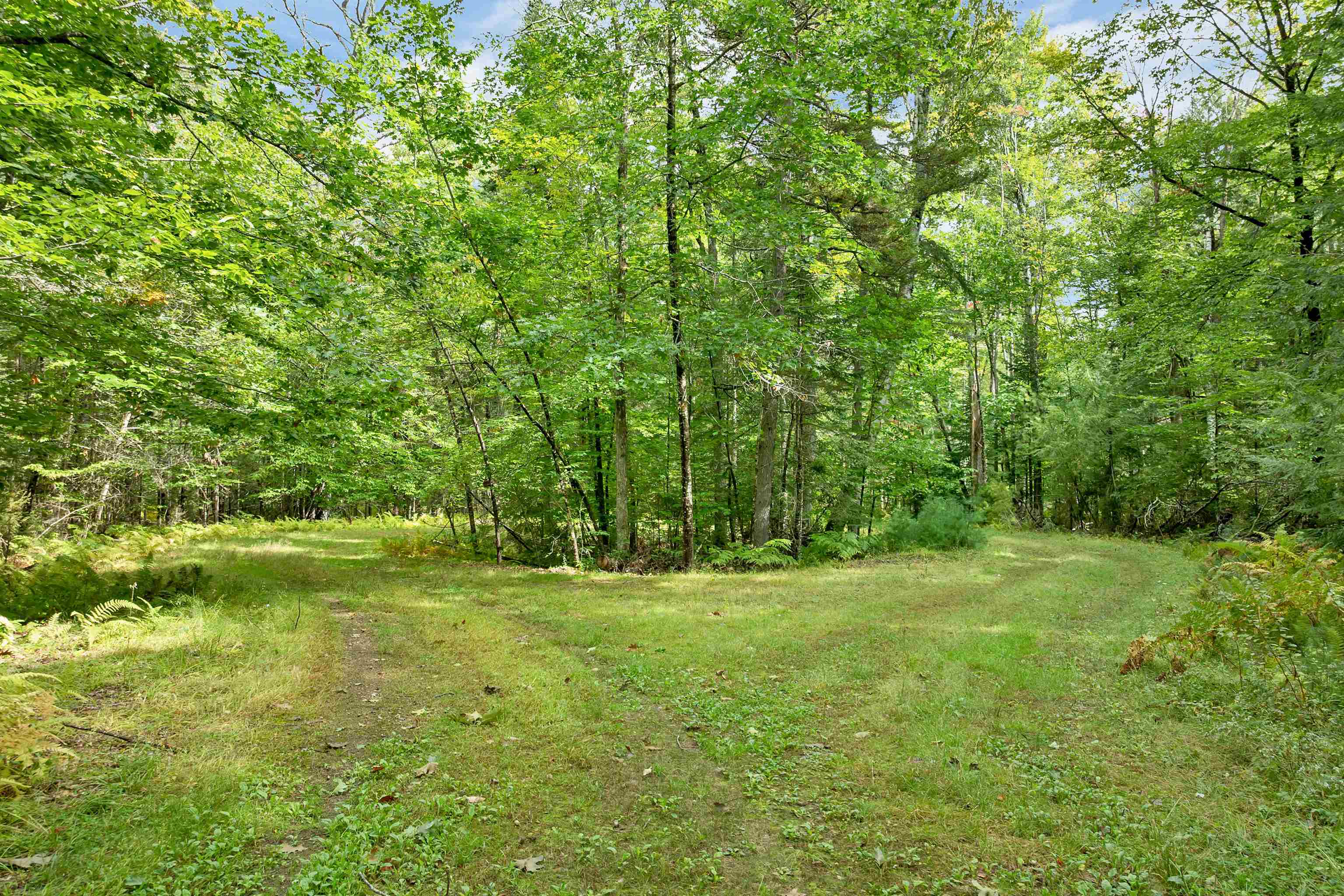 Photo 2 of Land for sale at Bayview Dr, Tuftonboro, NH 03816 | MLS# 5111810 | Listing updated on 2026-10-02