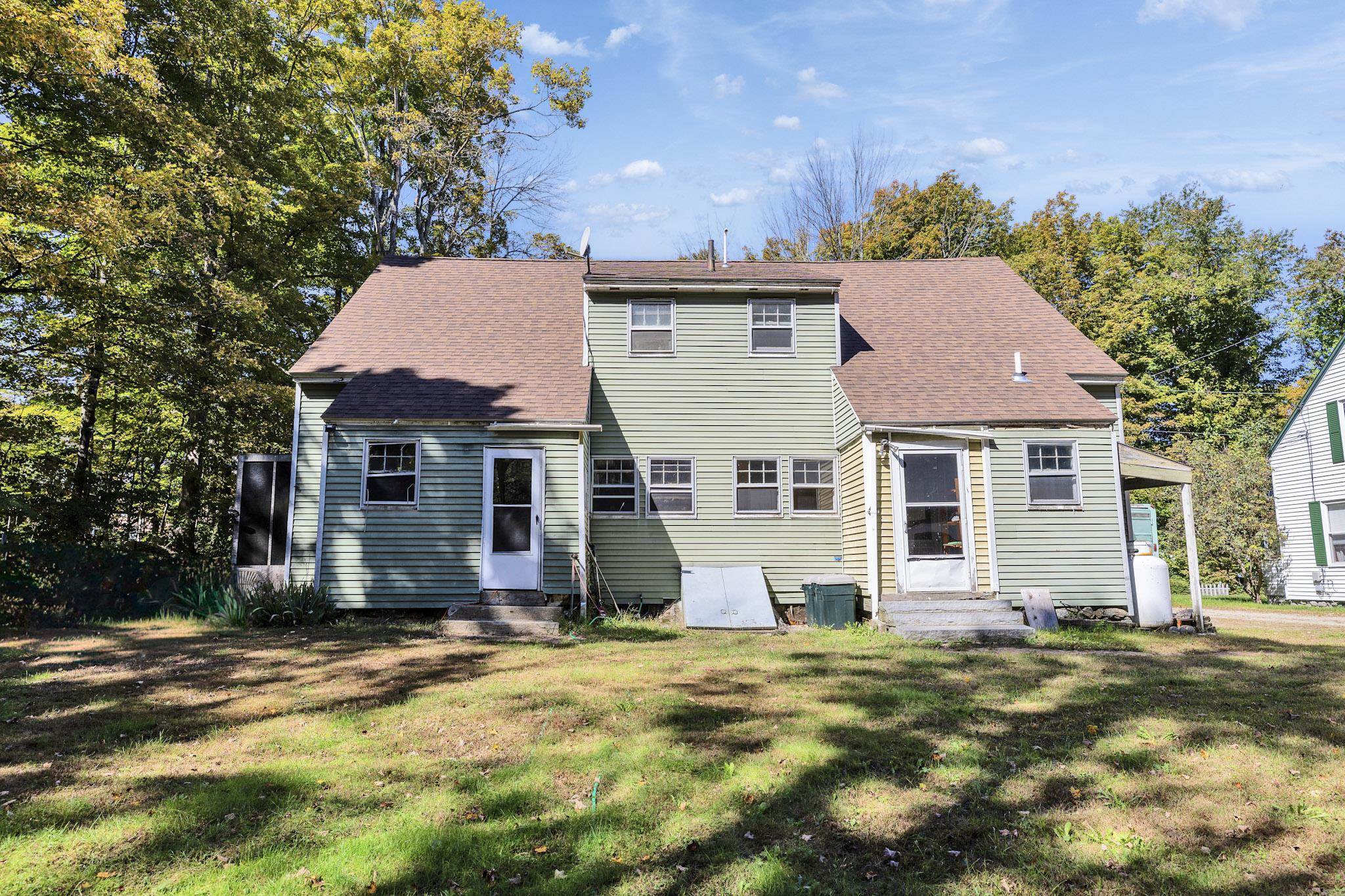 Photo 3 of House for sale at 23 Overseers Rd, Peterborough, NH 03458 | MLS# 5111838 | Listing updated on 2026-09-29