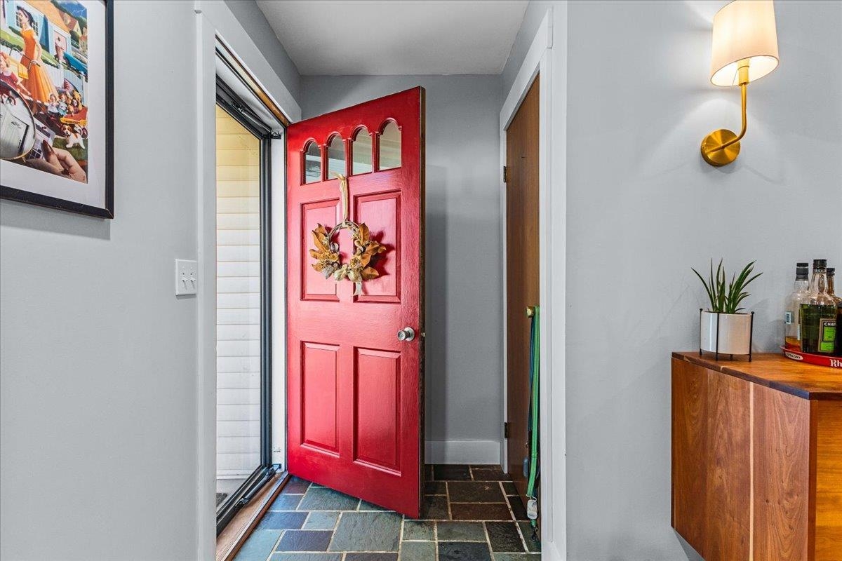 Photo 3 of Single family home for sale at 50 Lakewood Pkwy, Burlington, VT 05408 | MLS# 5111871 | Listing updated on 2026-09-29