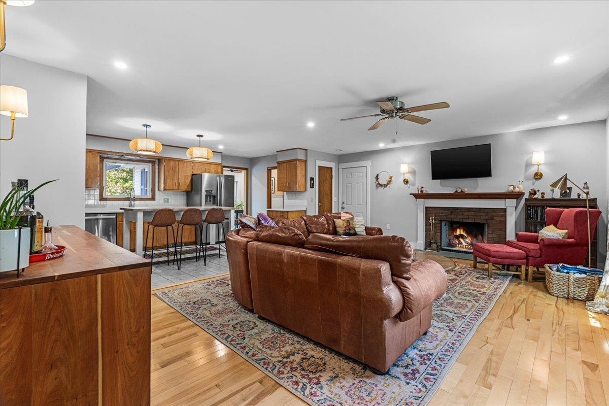 Photo 3 of Single family home for sale at 50 Lakewood Pkwy, Burlington, VT 05408 | MLS# 5111871 | Listing updated on 2026-09-29