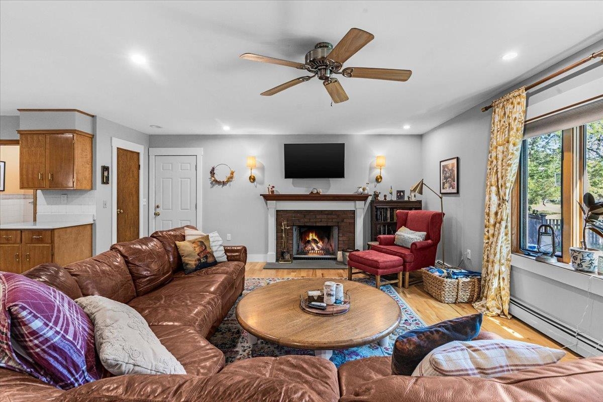 Photo 4 of Single family home for sale at 50 Lakewood Pkwy, Burlington, VT 05408 | MLS# 5111871 | Listing updated on 2026-09-29