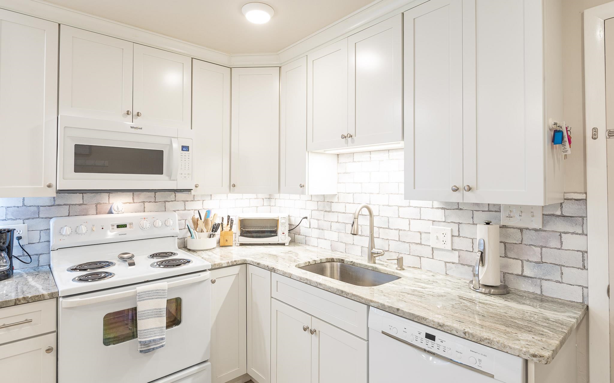 Photo 3 of Condo for sale at 68 Kings Hwy #3, Hampton, NH 03842 | MLS# 5111925 | Listing updated on 2026-10-06