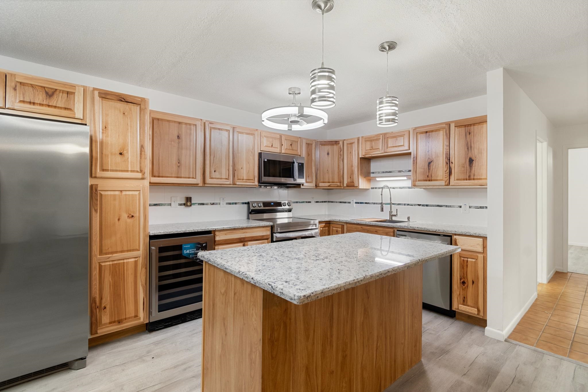 Photo 3 of Condo for sale at 77 Bayberry Ln, South Burlington, VT 05403 | MLS# 5111953 | Listing updated on 2026-09-30