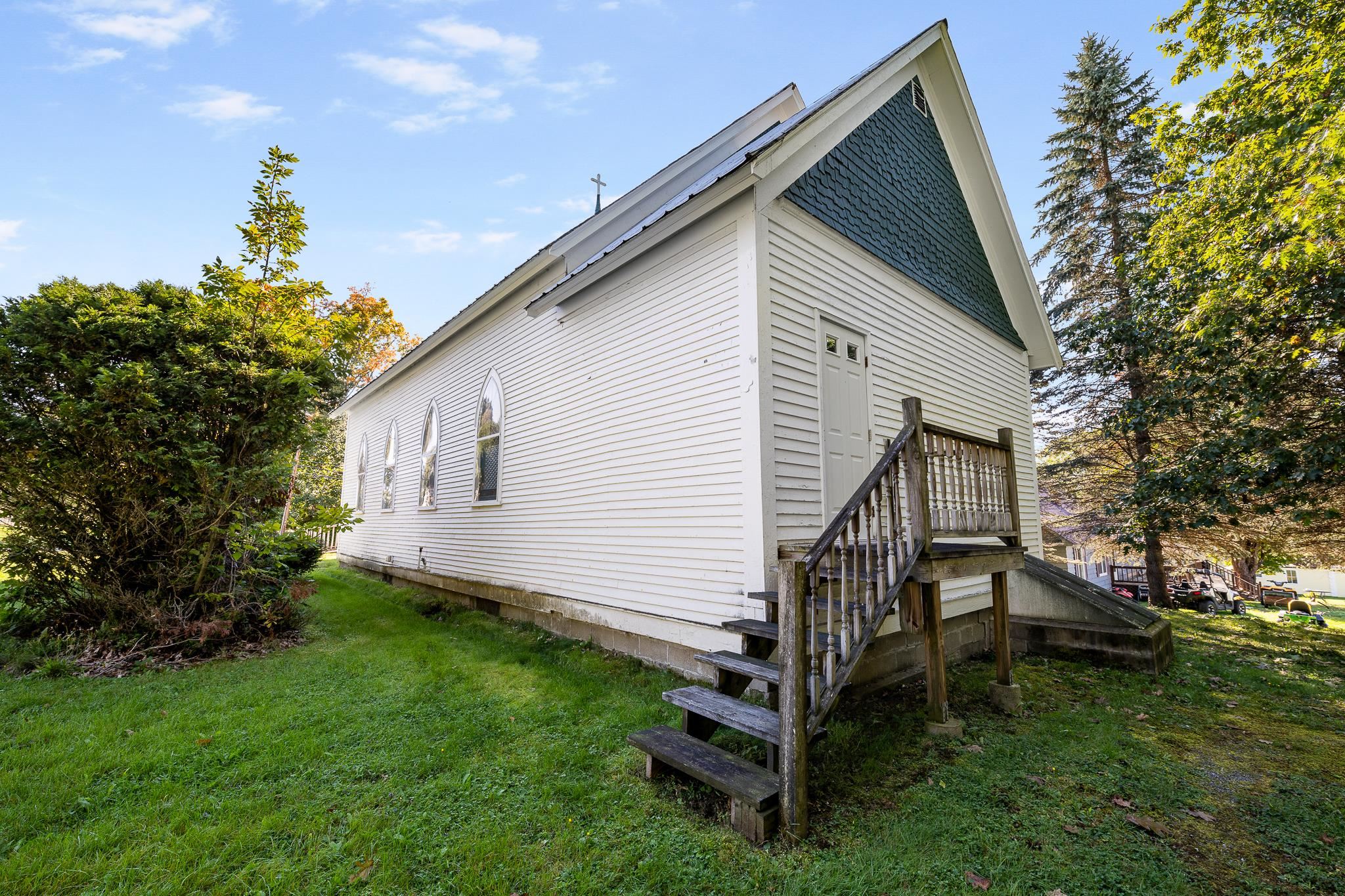 Photo 4 of Single family home for sale at 70 S Lunenburg Rd, Lunenburg, VT 05906 | MLS# 5111965 | Listing updated on 2026-09-29