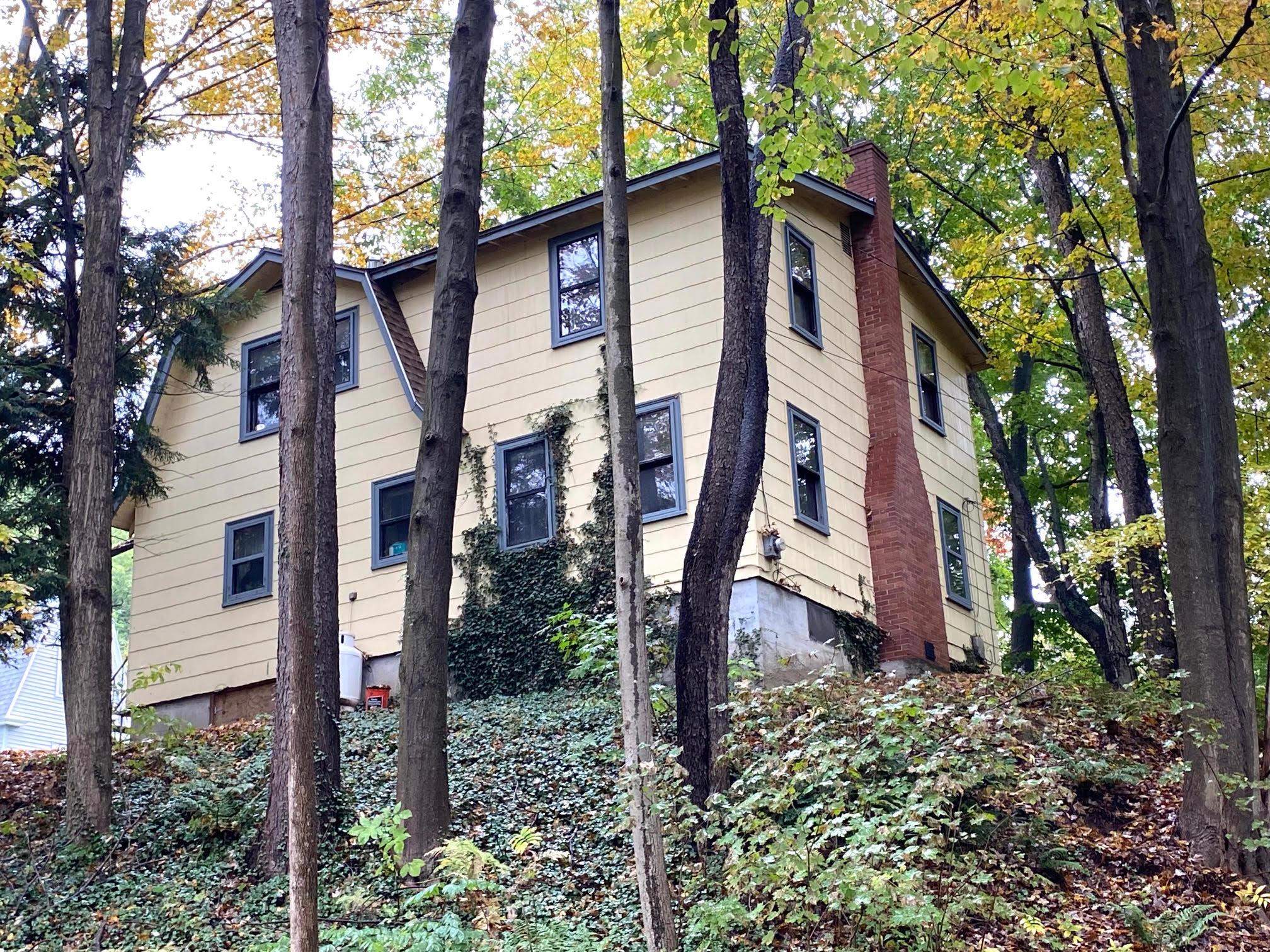 Photo 2 of Single family home for sale at 11 Bridge St, Springfield, VT 05156 | MLS# 5111968 | Listing updated on 2026-09-29