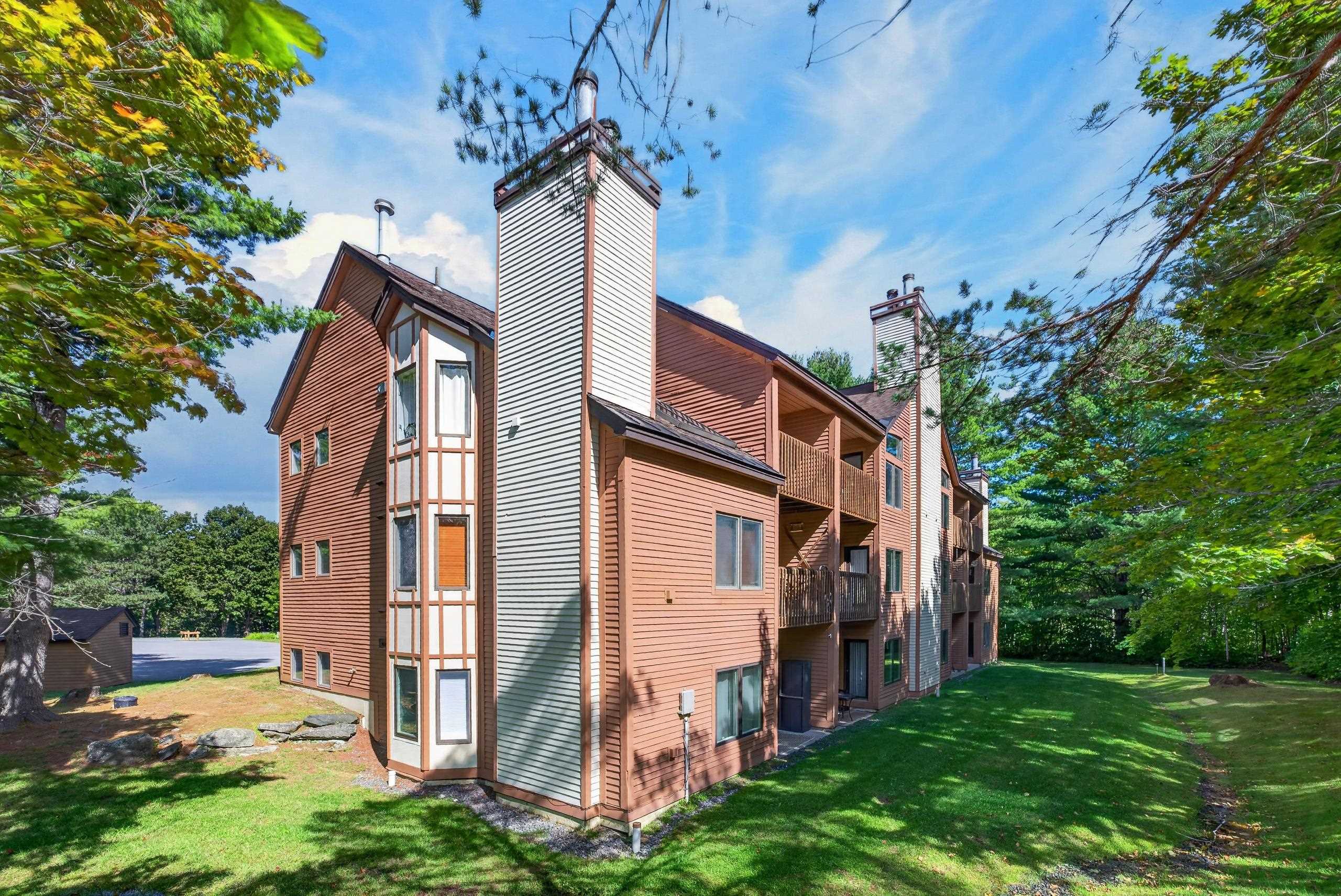 Photo 1 of Condo for sale at 8c Deer Crk, West Dover, VT 05356 | MLS# 5111990 | Listing updated on 2026-09-29