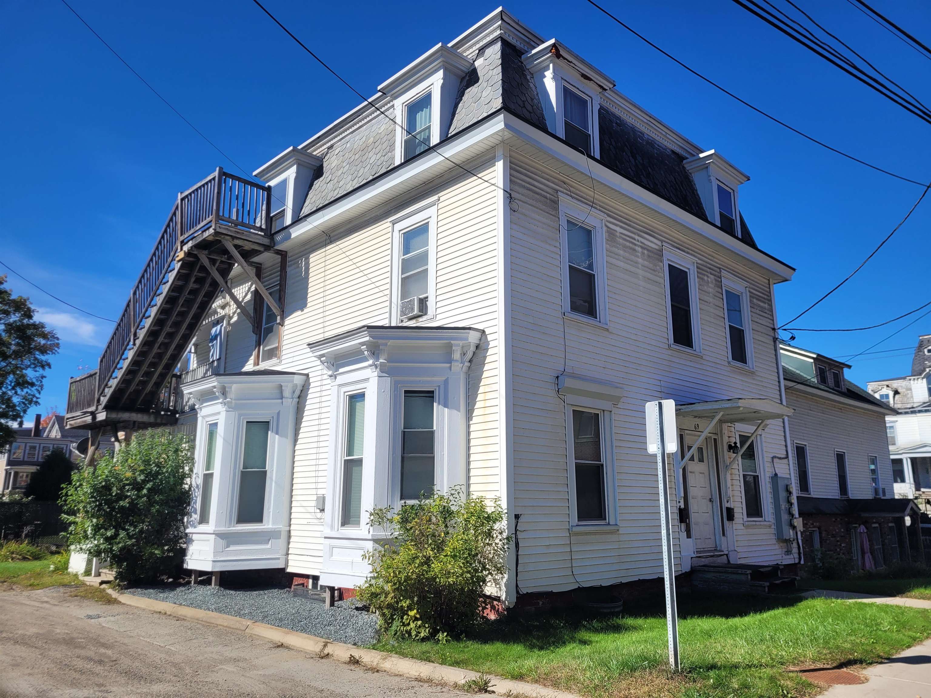 Photo 2 of Multi family home for sale at 69 Central St, Saint Johnsbury, VT 05819 | MLS# 5111997 | Listing updated on 2026-09-29