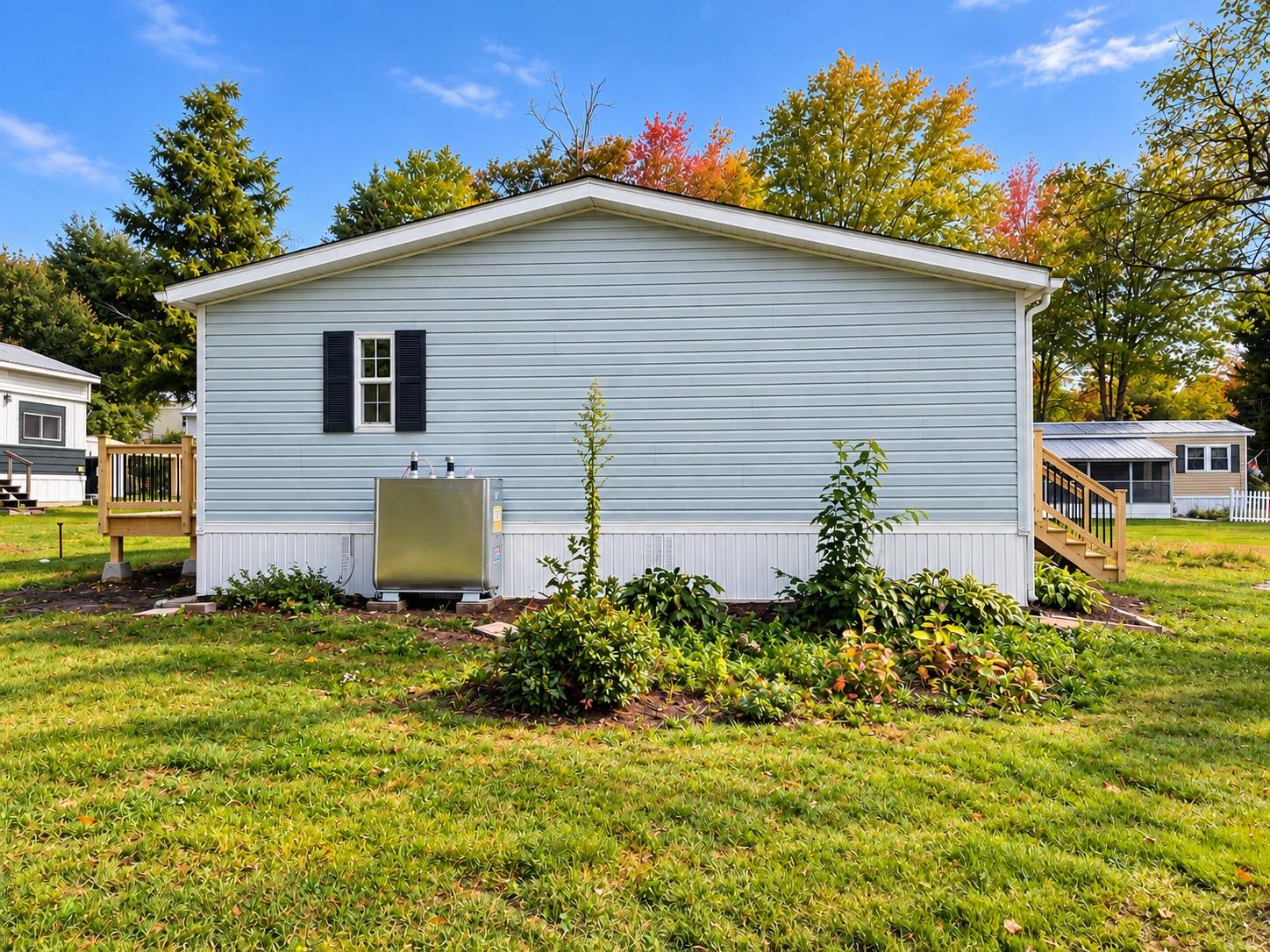 Photo 3 of Manufactured home for sale at 4 Morways Park #4, Charlestown, NH 03603 | MLS# 5112015 | Listing updated on 2026-09-29