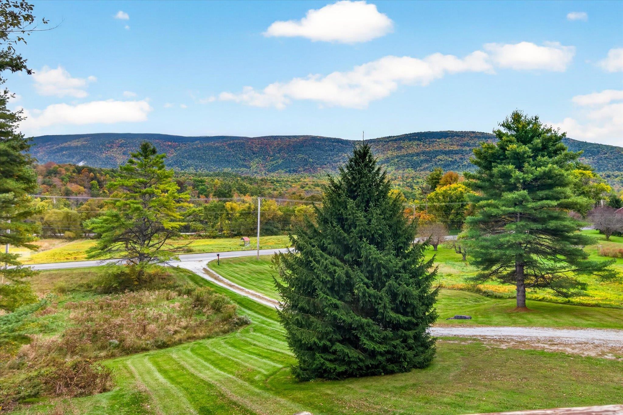 Photo 2 of Single family home for sale at 2920 Us 7, Wallingford, VT 05773 | MLS# 5112016 | Listing updated on 2026-10-06