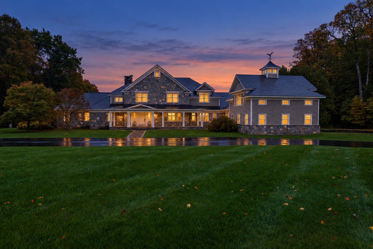 Photo 2 of Mansion for sale at 300 Nims Rd, Dorset, VT 05251 | MLS# 5112024 | Listing updated on 2026-10-07