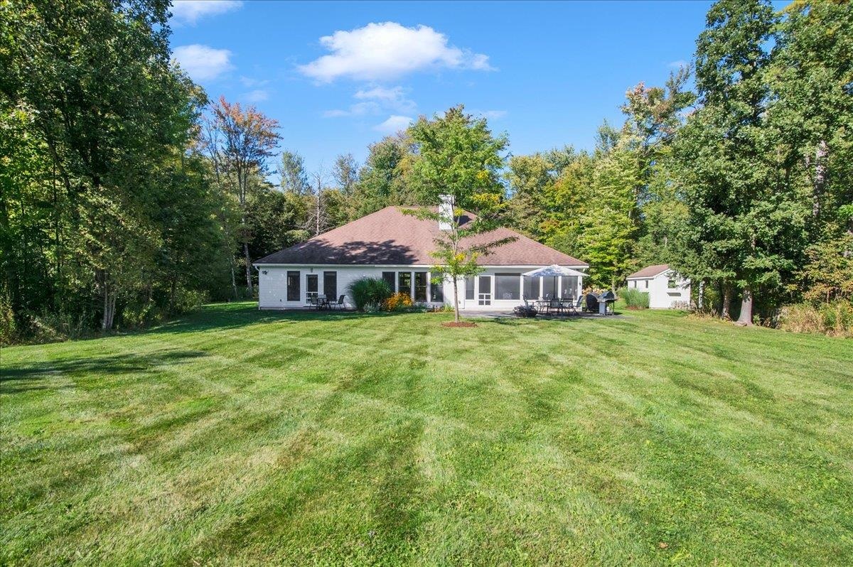 Photo 3 of Single family home for sale at 185 Dirt Dr, North Ferrisburgh, VT 05473 | MLS# 5112037 | Listing updated on 2026-09-29