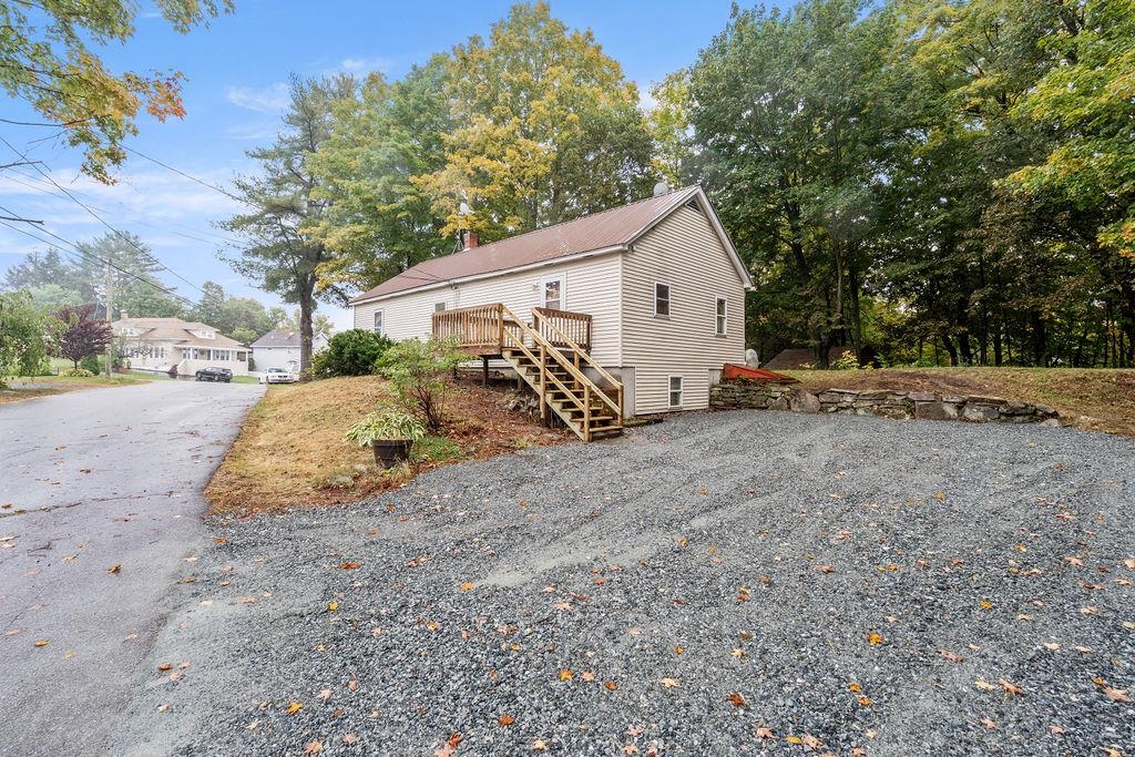 23 Columbus Circle, Newport, NH photo 3