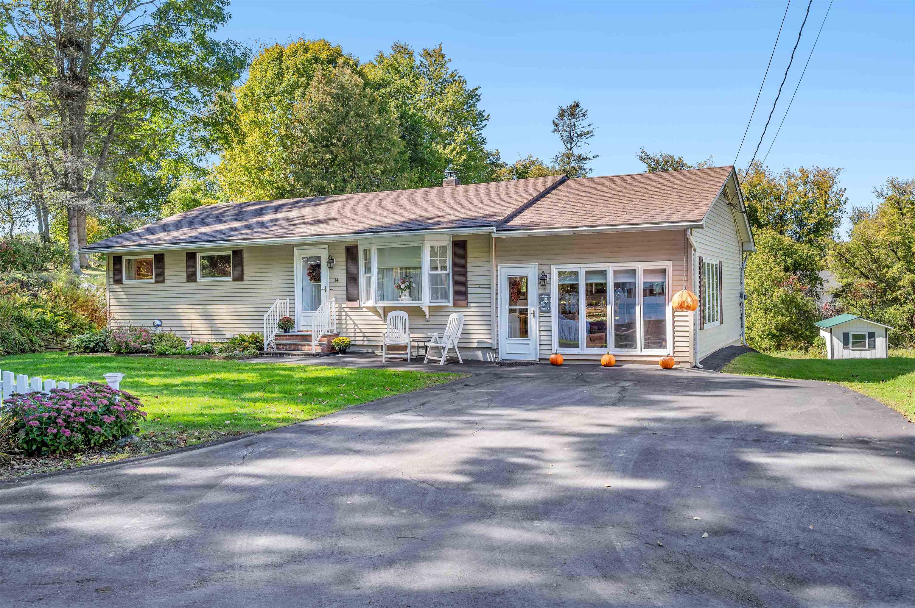 Photo 3 of Single family home for sale at 14 Howard St, Barre, VT 05641 | MLS# 5112169 | Listing updated on 2026-09-30