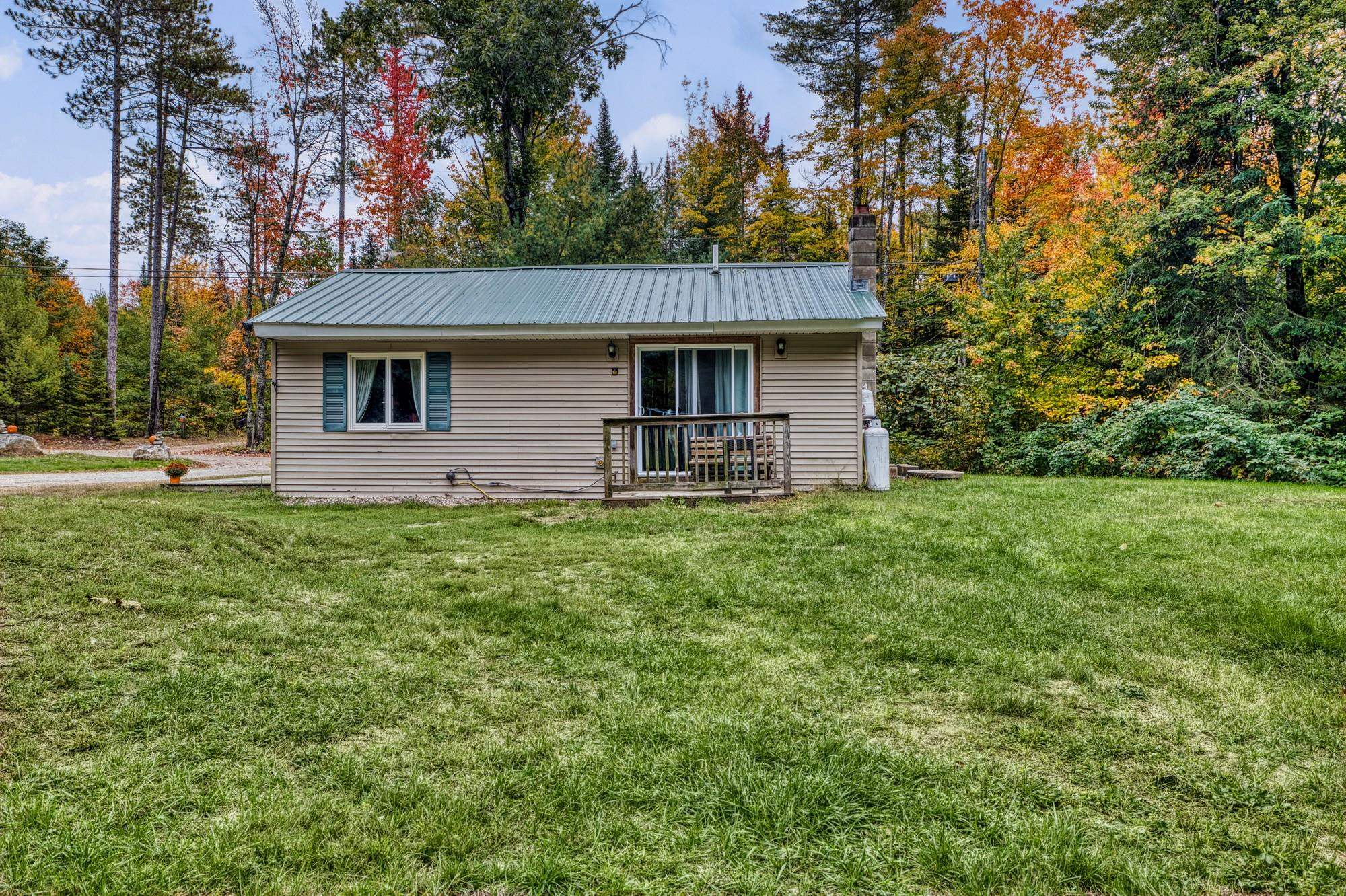 Photo 4 of Single family home for sale at 24 Stevens Rd, Effingham, NH 03882 | MLS# 5112220 | Listing updated on 2026-10-02