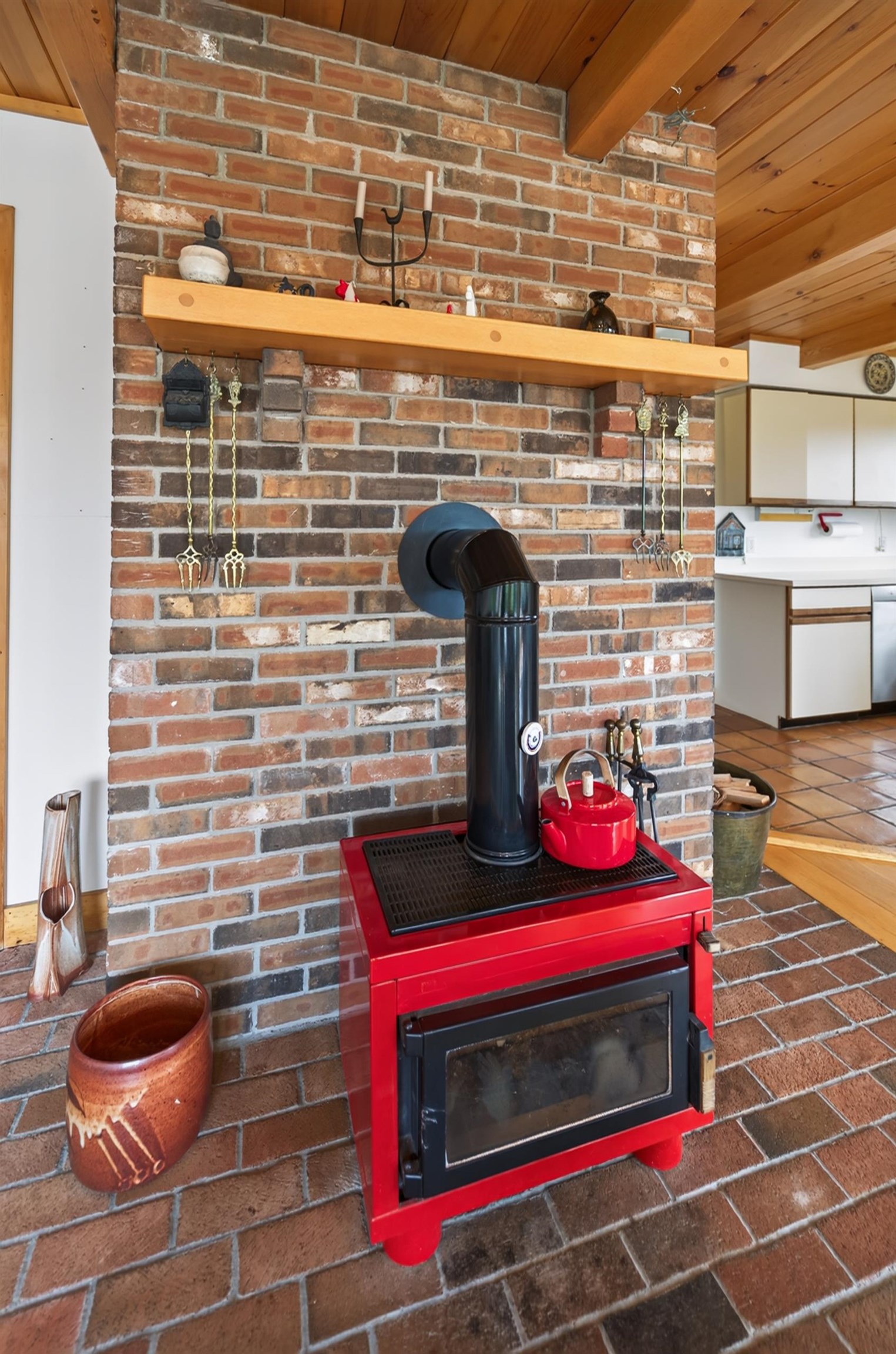 Photo 4 of Single family home for sale at 511 Shearer Hl Rd, Brattleboro, VT 05301 | MLS# 5112234 | Listing updated on 2026-10-01