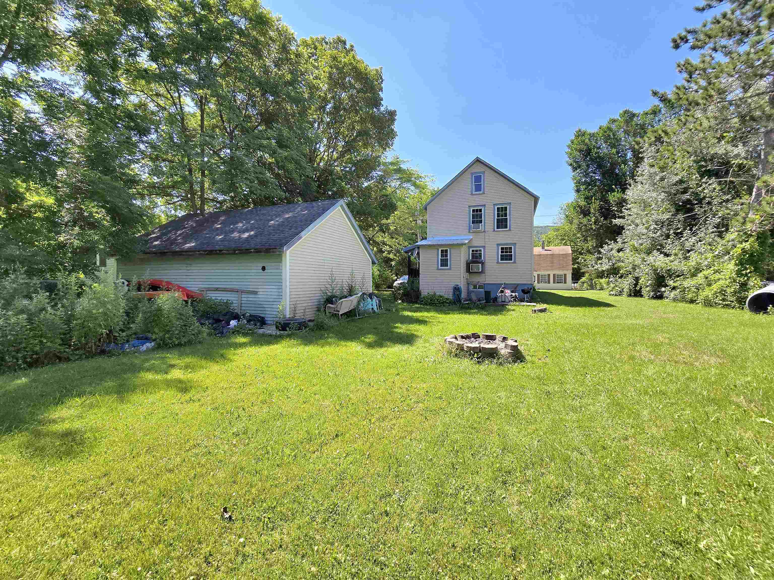Photo 4 of Single family home for sale at 138 River St, Wallingford, VT 05773 | MLS# 5112254 | Listing updated on 2026-10-01