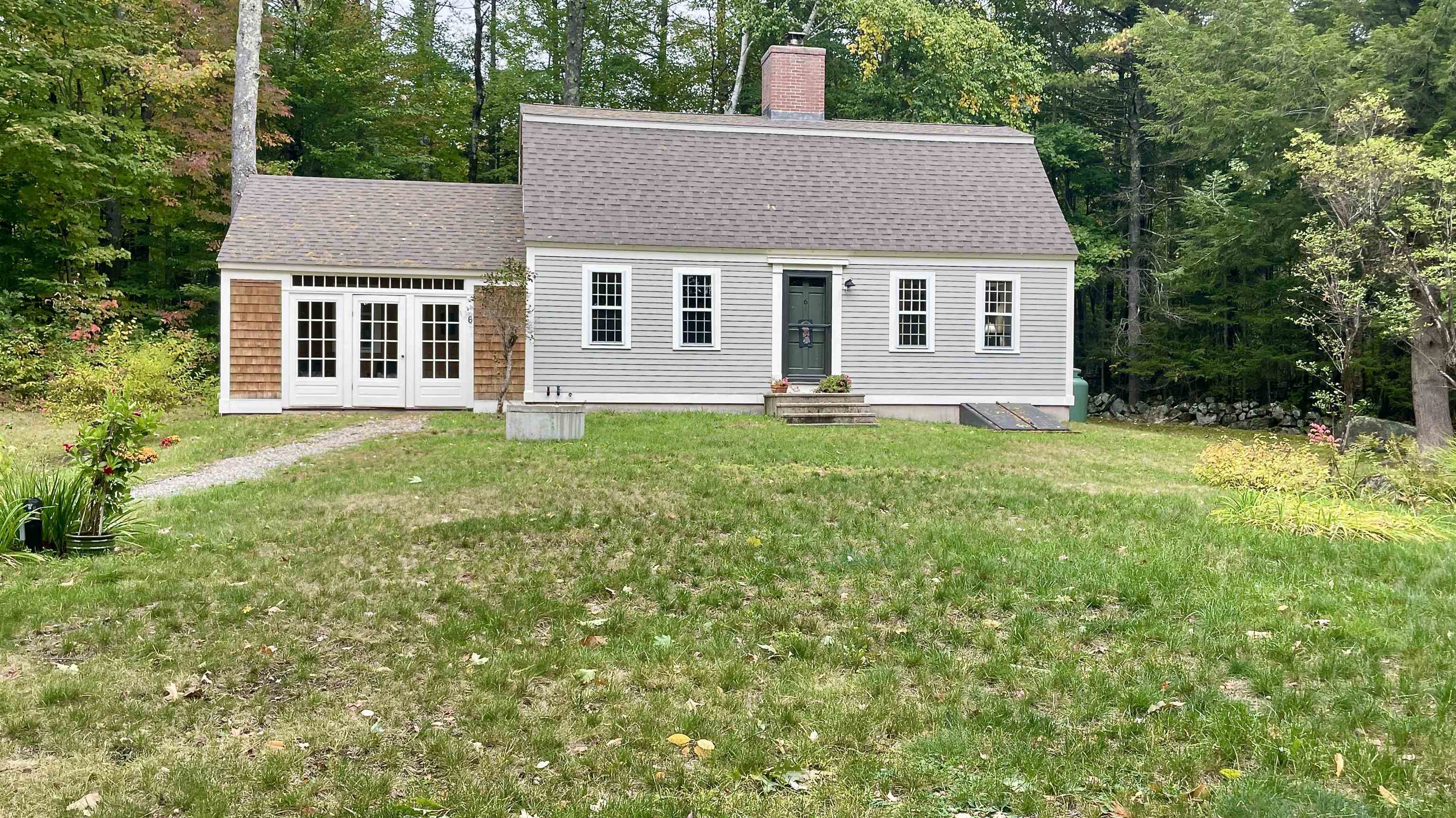 Photo 3 of Single family home for sale at 6 Marisue Ter, Tuftonboro, NH 03816 | MLS# 5112265 | Listing updated on 2026-10-04
