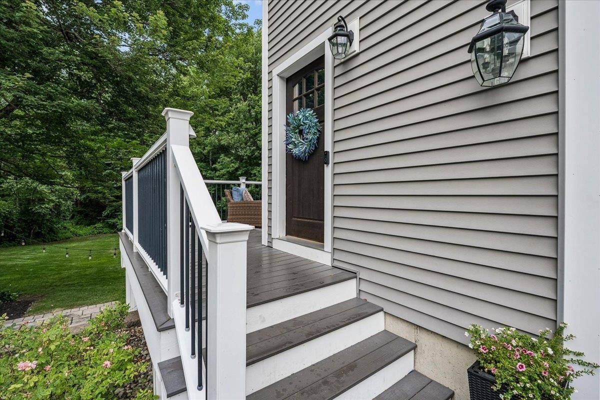 Photo 3 of Single family home for sale at 12 Jorgenson Ln, Hampstead, NH 03841 | MLS# 5112299 | Listing updated on 2026-10-02
