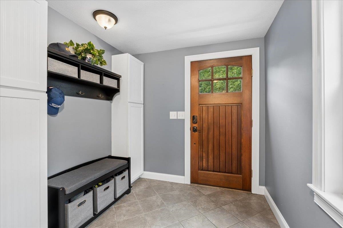 Photo 4 of Single family home for sale at 12 Jorgenson Ln, Hampstead, NH 03841 | MLS# 5112299 | Listing updated on 2026-10-02