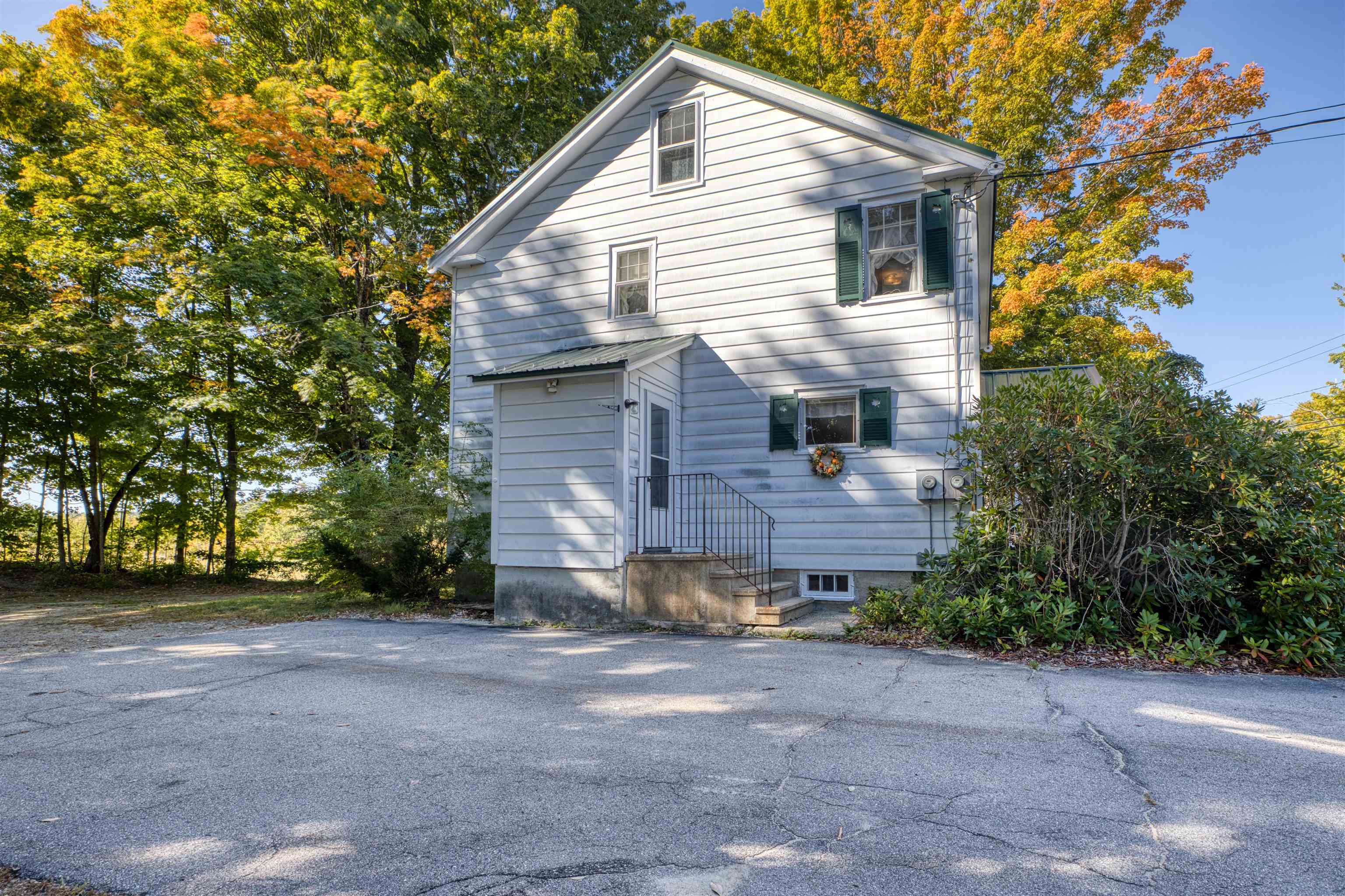 Photo 4 of Single family home for sale at 85 Moultonville Rd, Center Ossipee, NH 03814 | MLS# 5112323 | Listing updated on 2026-10-01