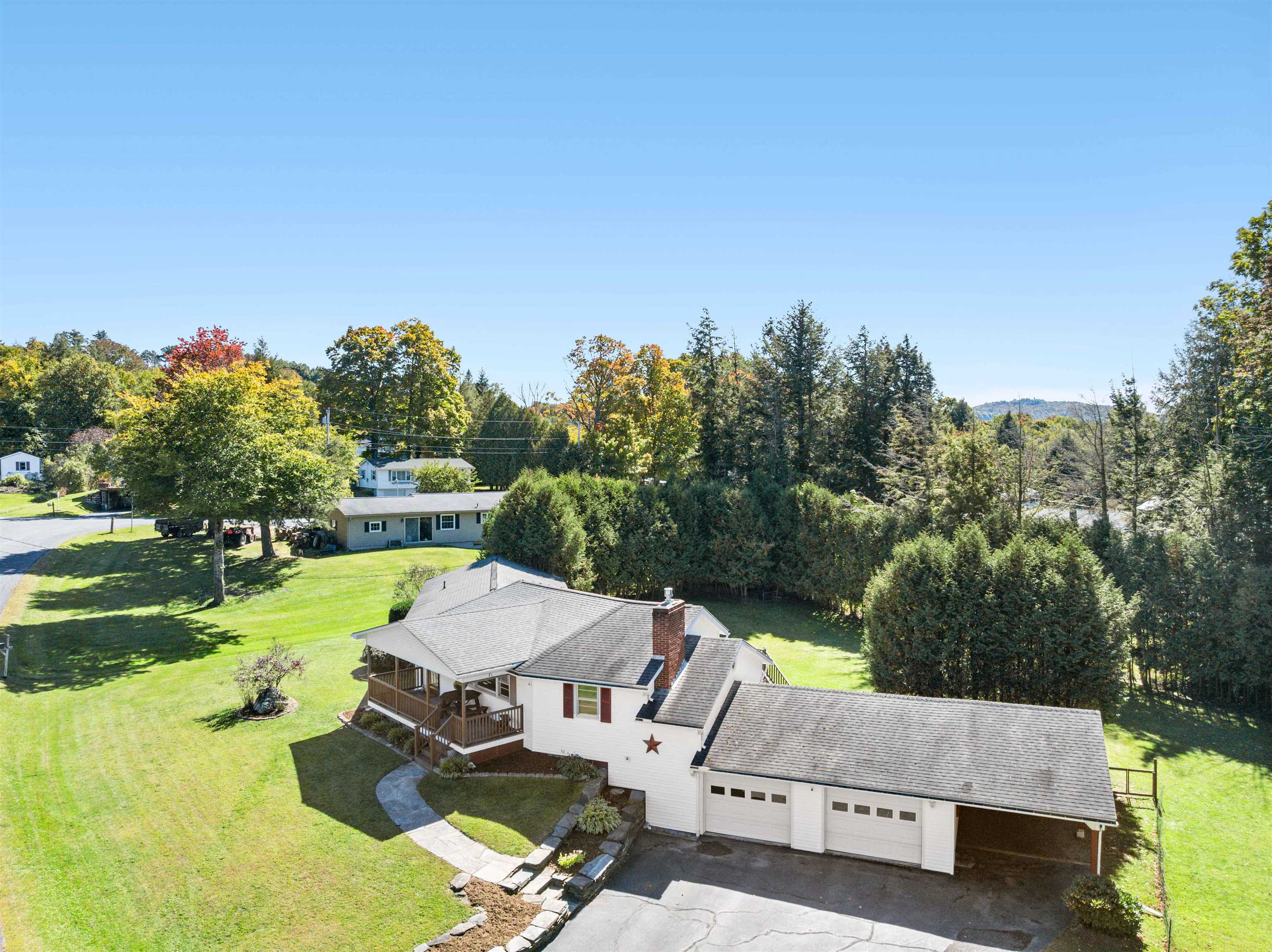 Photo 4 of Single family home for sale at 15 Oak Dr, Barre, VT 05641 | MLS# 5112341 | Listing updated on 2026-10-01