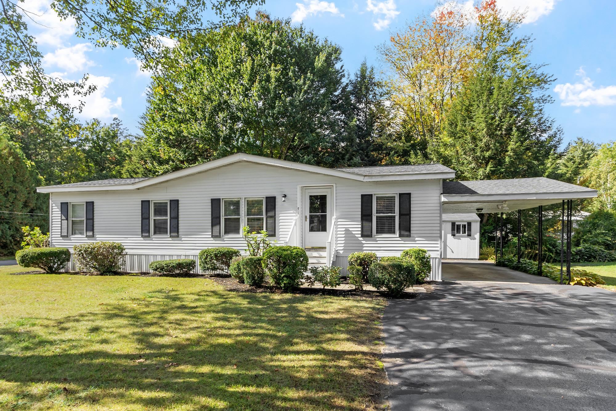 71 White Pine Drive, Hollis, NH photo 2