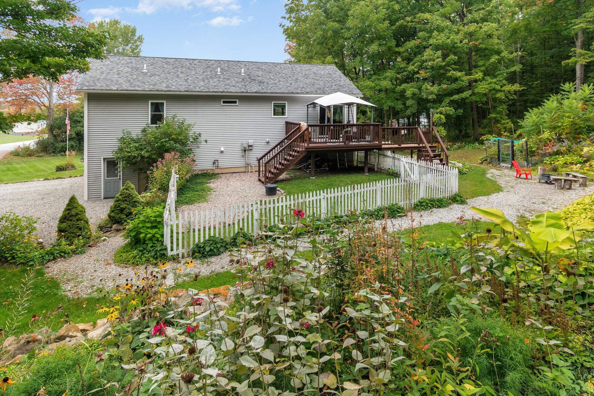 Photo 2 of Single family home for sale at 387 St Albans Rd, Swanton, VT 05488 | MLS# 5112458 | Listing updated on 2026-10-01