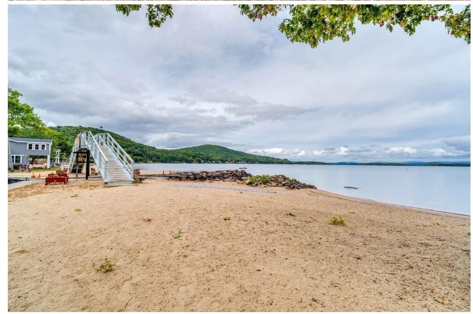 8 Ossipee View Circle, Gilford, NH photo 4