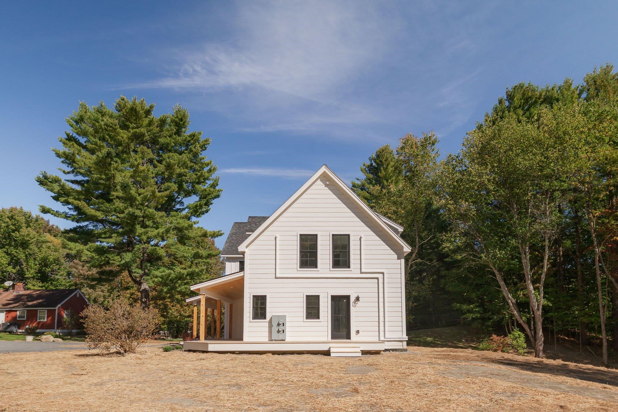Photo 2 of Condo for sale at 656 Luce Hl Rd #Unit B, Stowe, VT 05672 | MLS# 5112485 | Listing updated on 2026-10-05