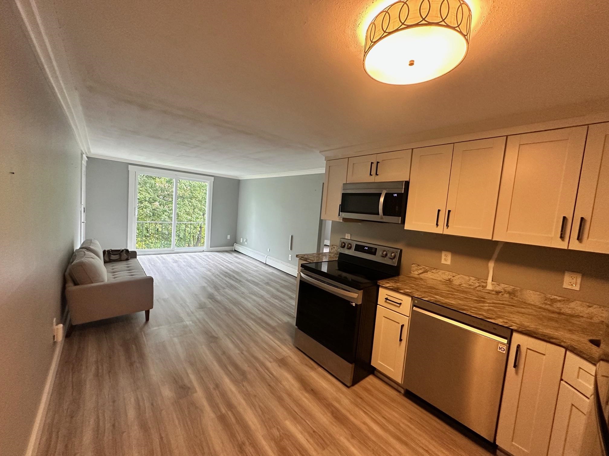 Photo 2 of Condo for sale at 101 E Broadway St #8, Derry, NH 03038 | MLS# 5112495 | Listing updated on 2026-10-01