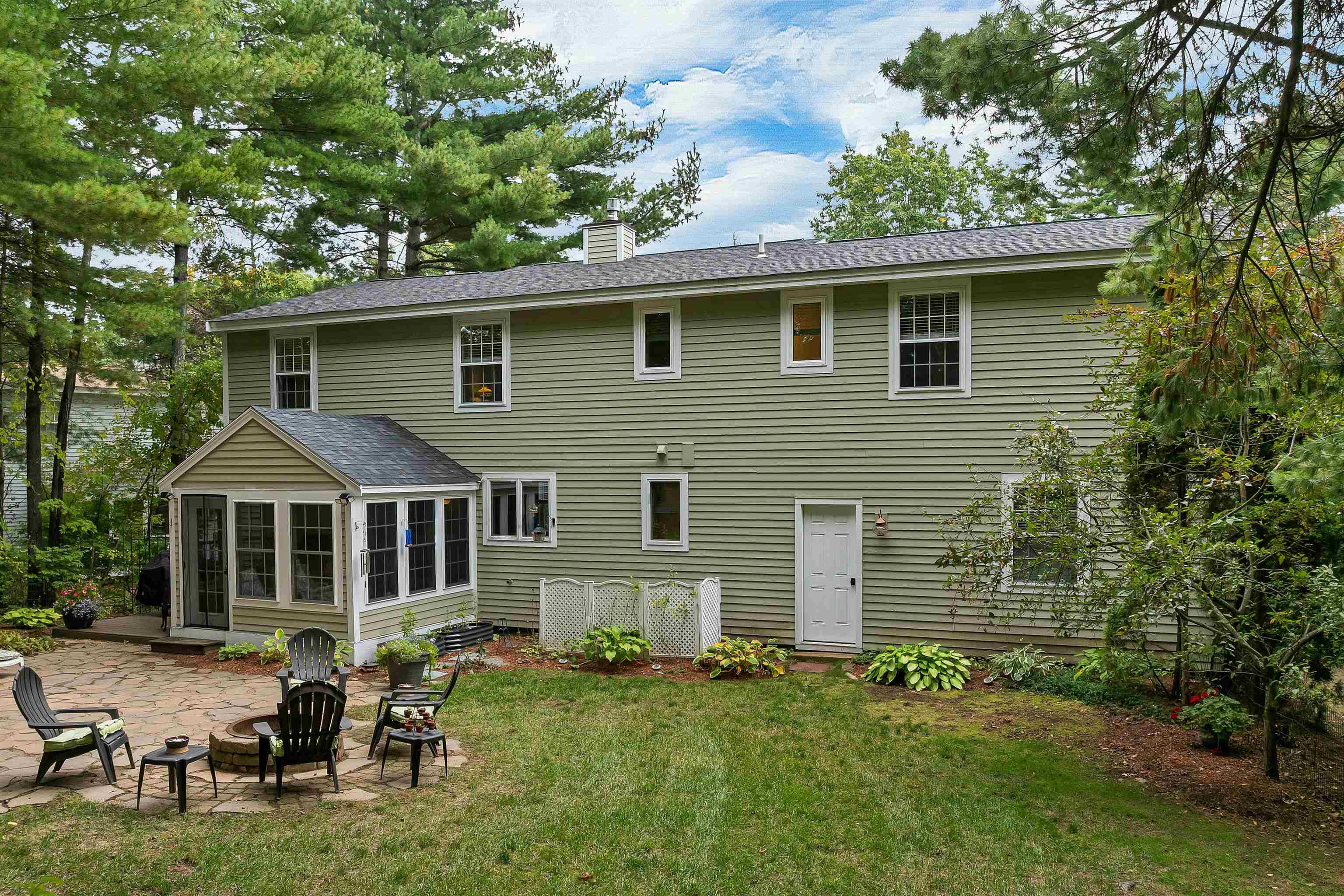 2761 Lake Shore Road, Gilford, NH photo 2